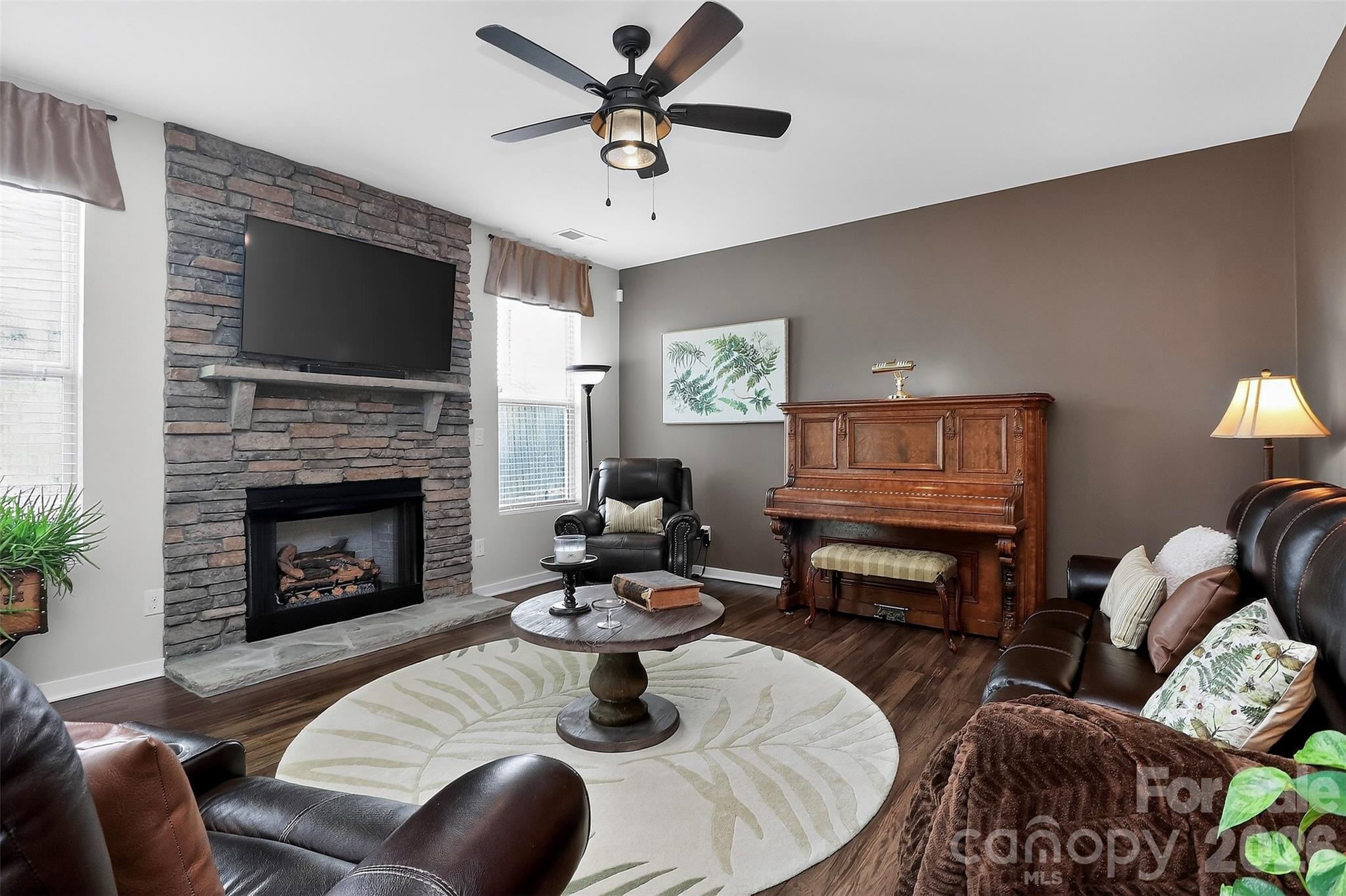 Gibbon Woods - Residential