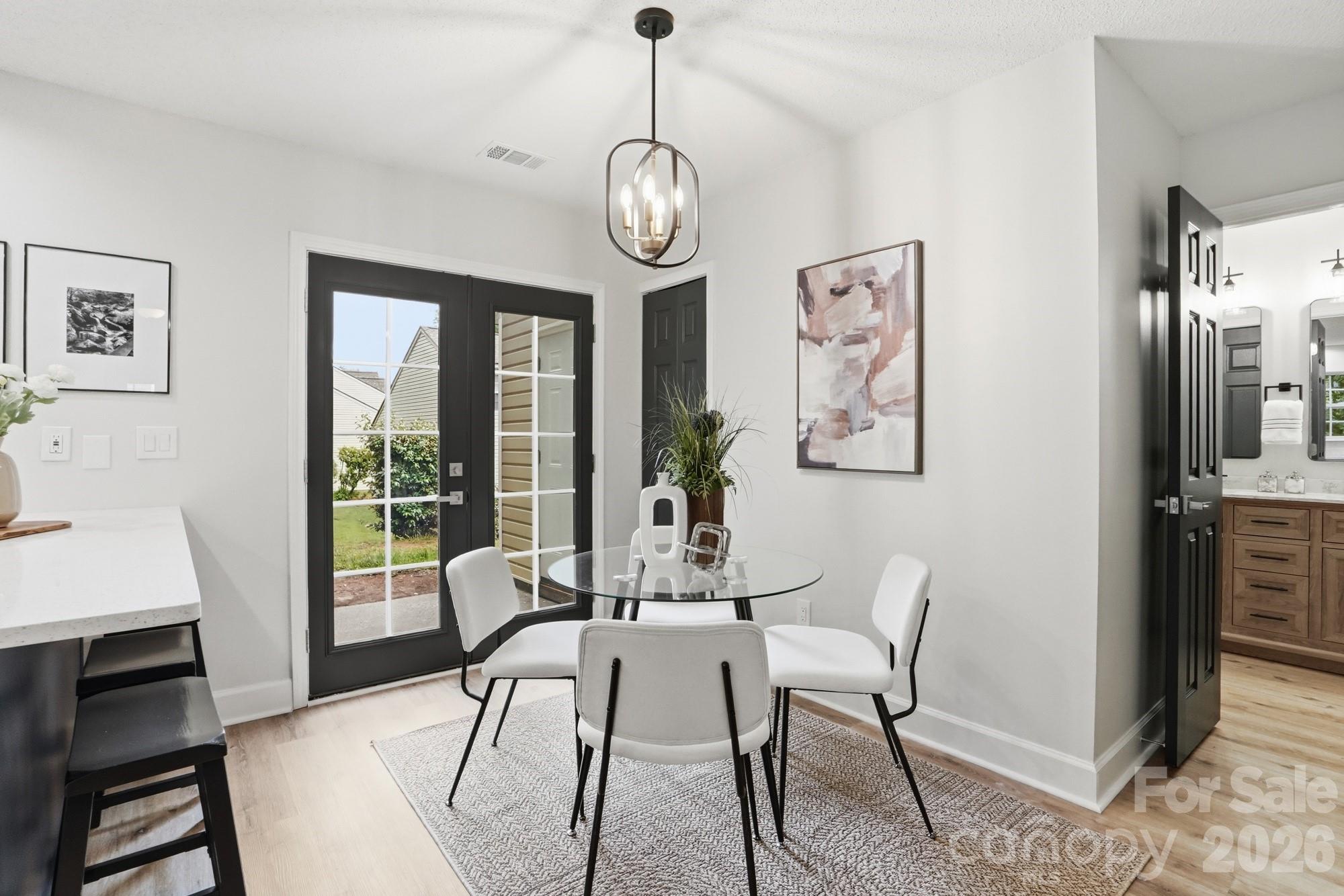 The Landing at Hickory Grove - Residential