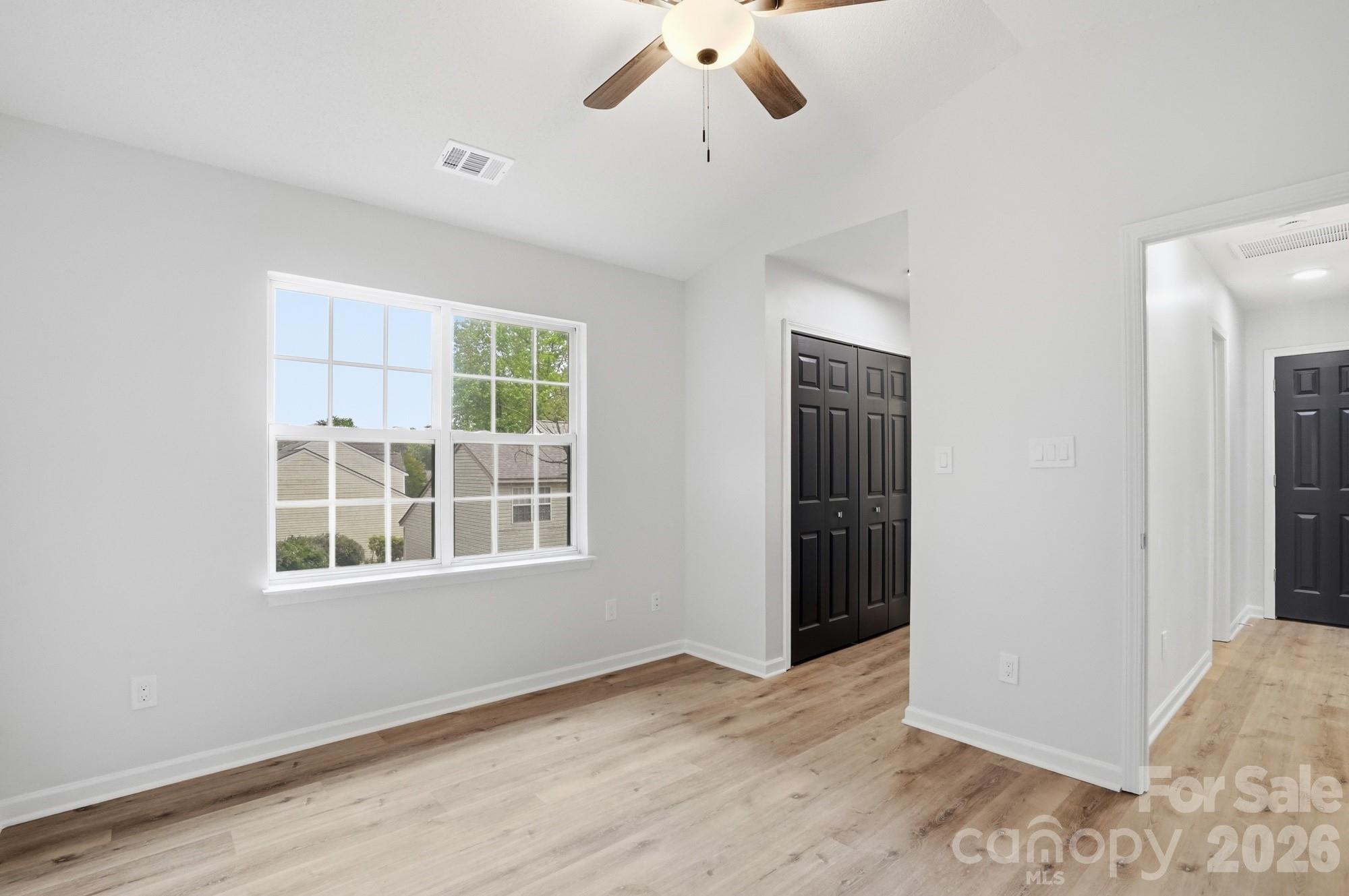 The Landing at Hickory Grove - Residential