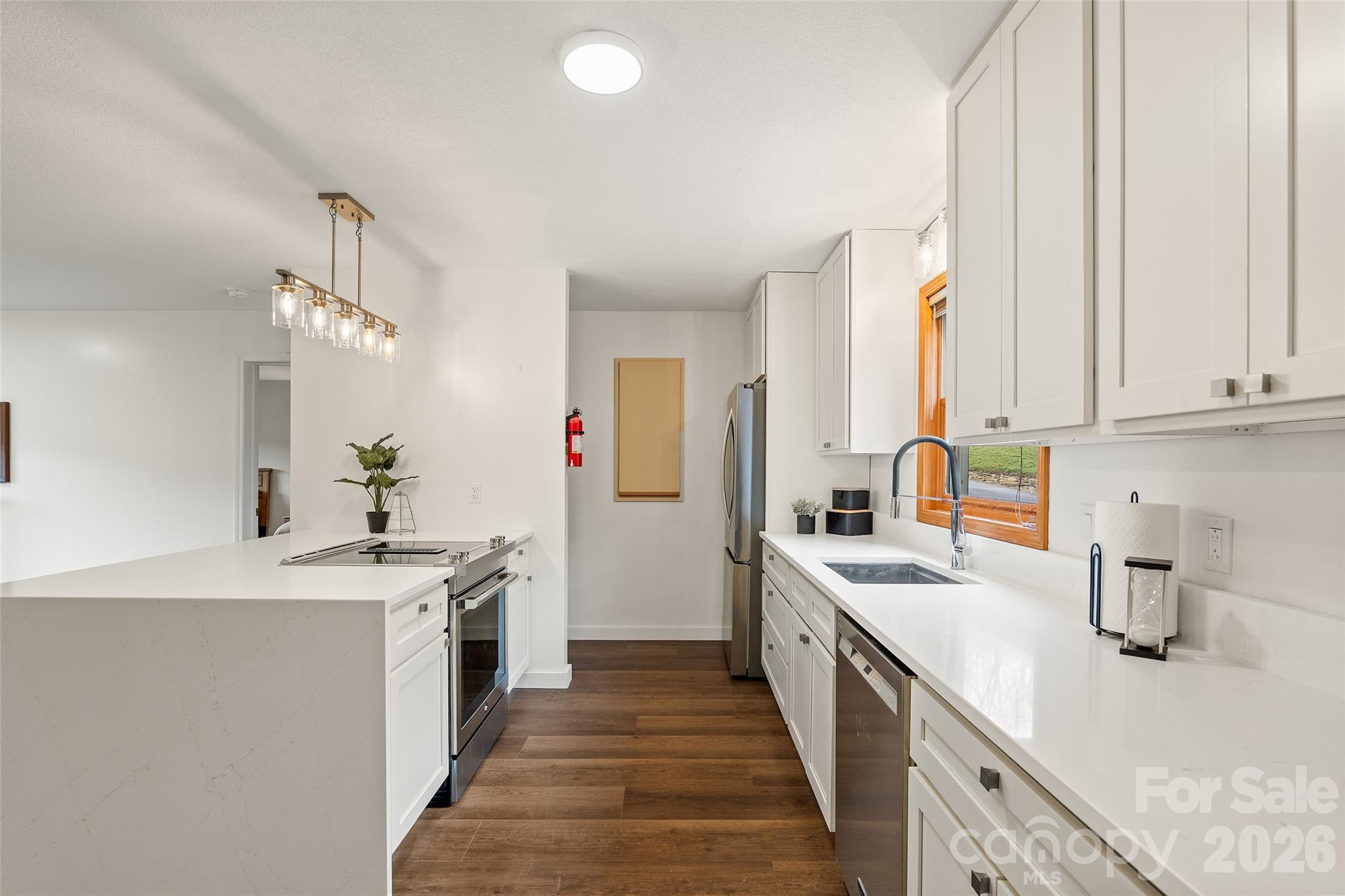 Mount Mitchell Lands - Residential