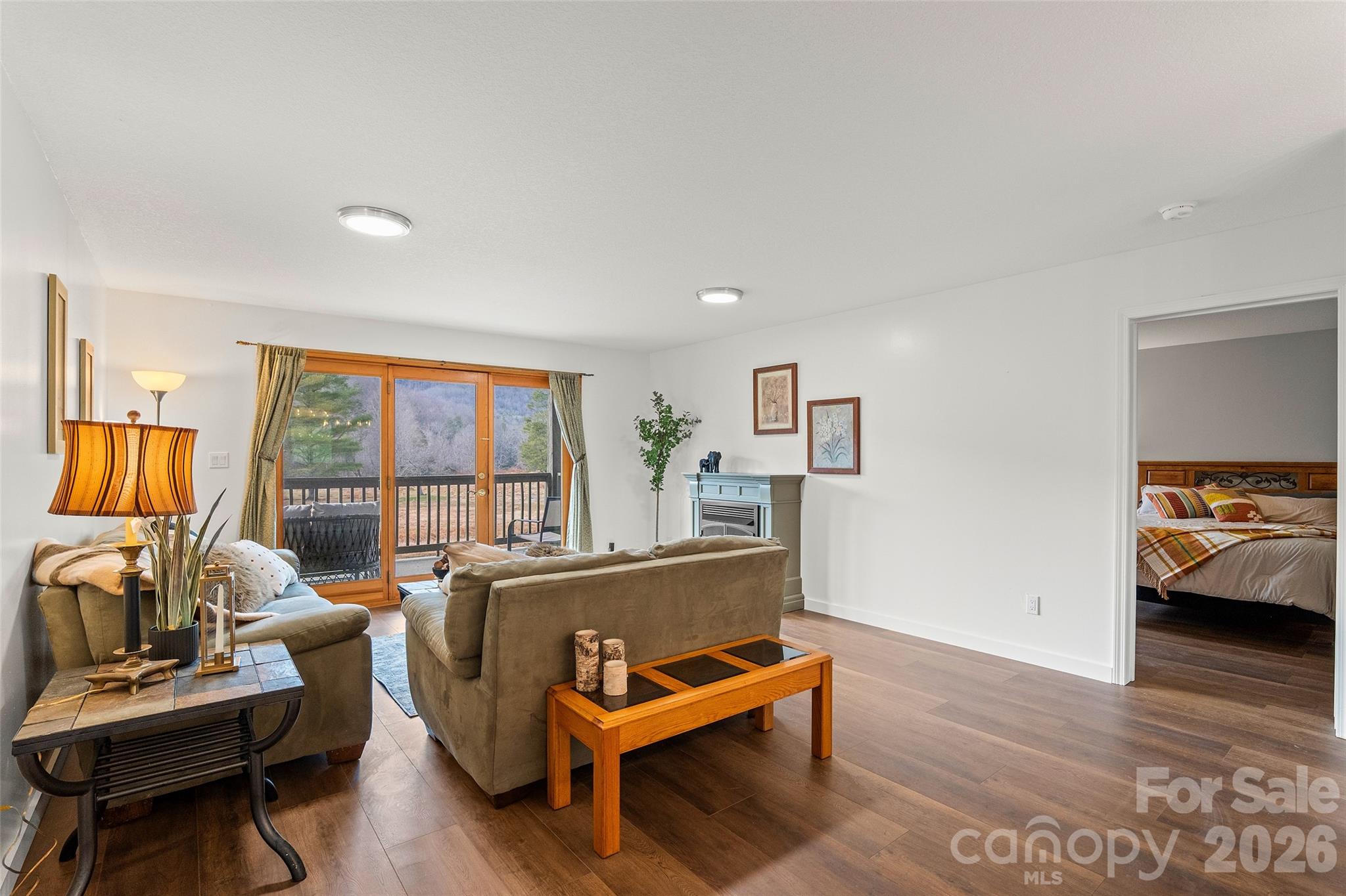 Mount Mitchell Lands - Residential