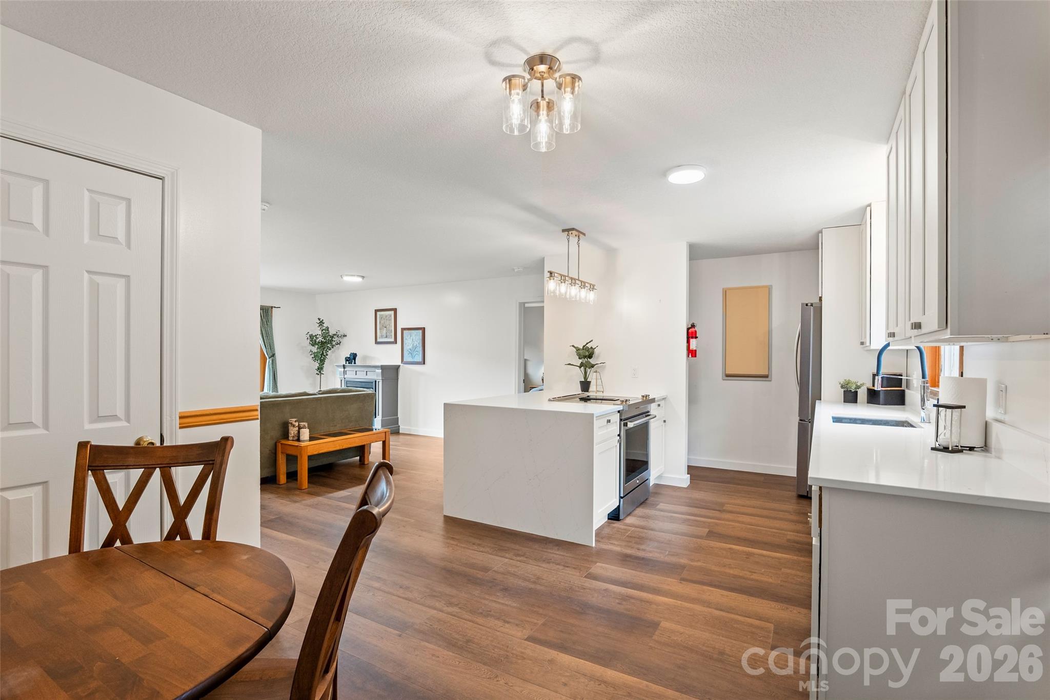 Mount Mitchell Lands - Residential