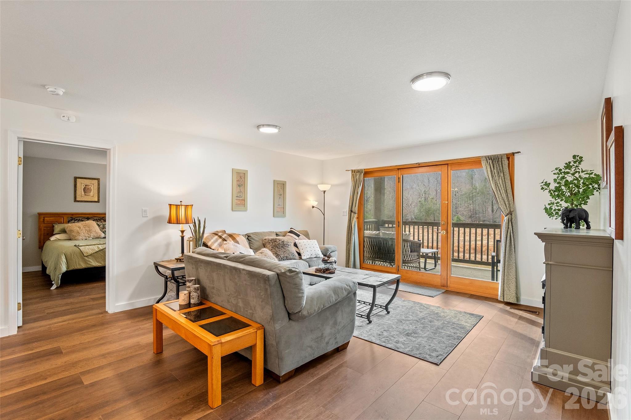 Mount Mitchell Lands - Residential