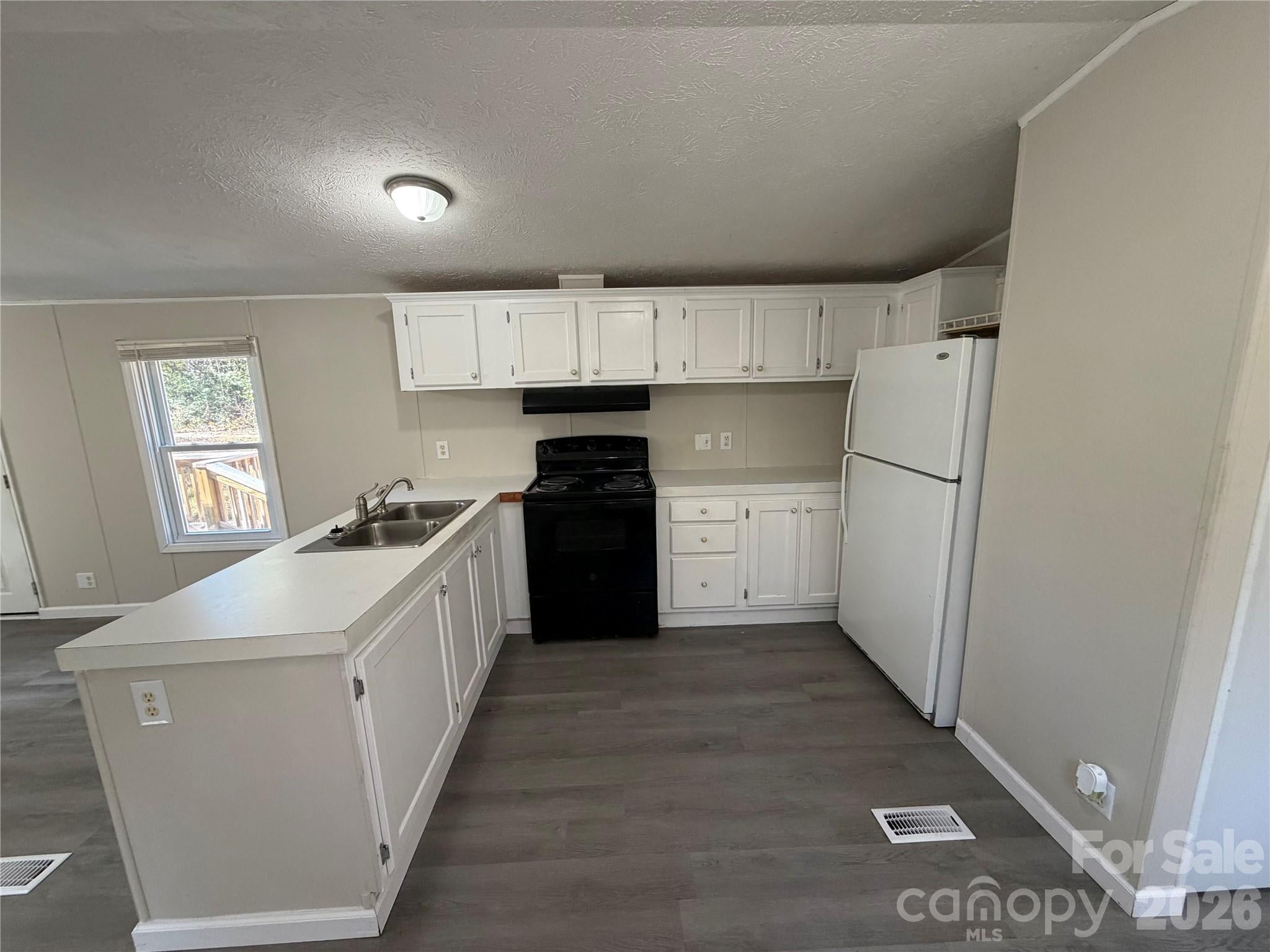 4465 Shade Valley