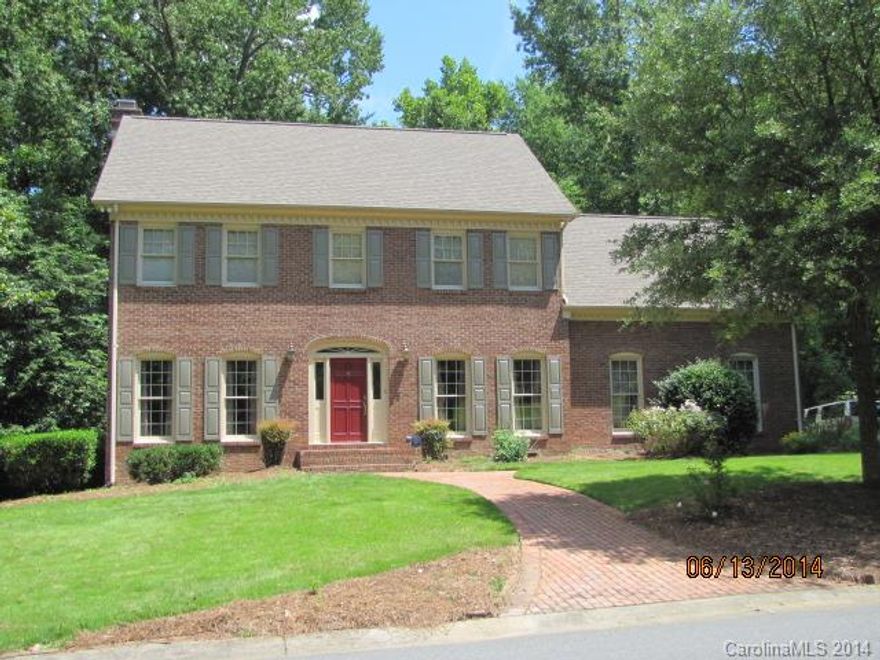 Large 4 bedroom home in Wyndham subdivision. Large bay window just off the kitchen with built-in benches and custom built bookshelves in the living room. Den with a fireplace. Beautiful deck overlooks awesome private wooded rear yard. Best of Ballantyne shopping and dining.