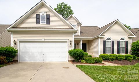 Photo of 2172 Southridge Drive, Belmont, NC 28012 (MLS # 4377359)