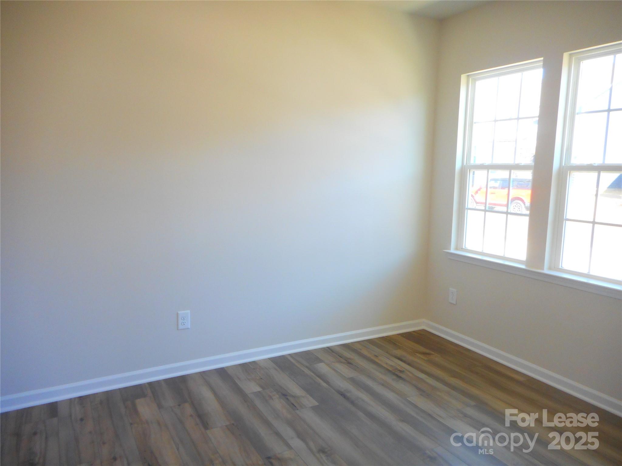 Elizabeth - Residential Lease