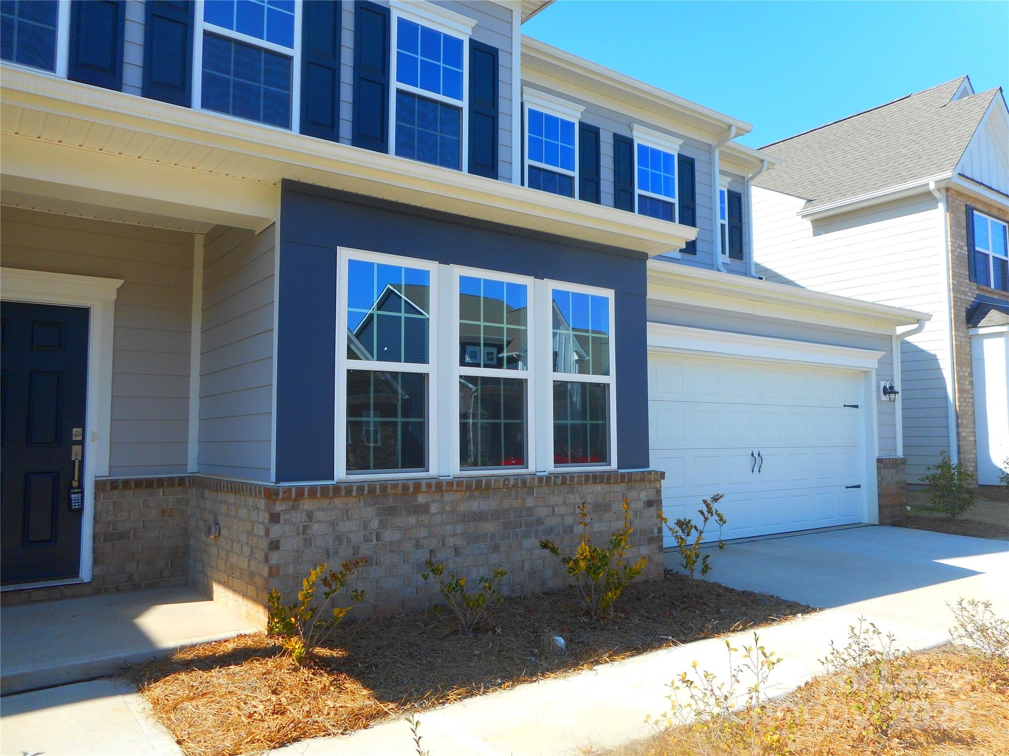 Elizabeth - Residential Lease