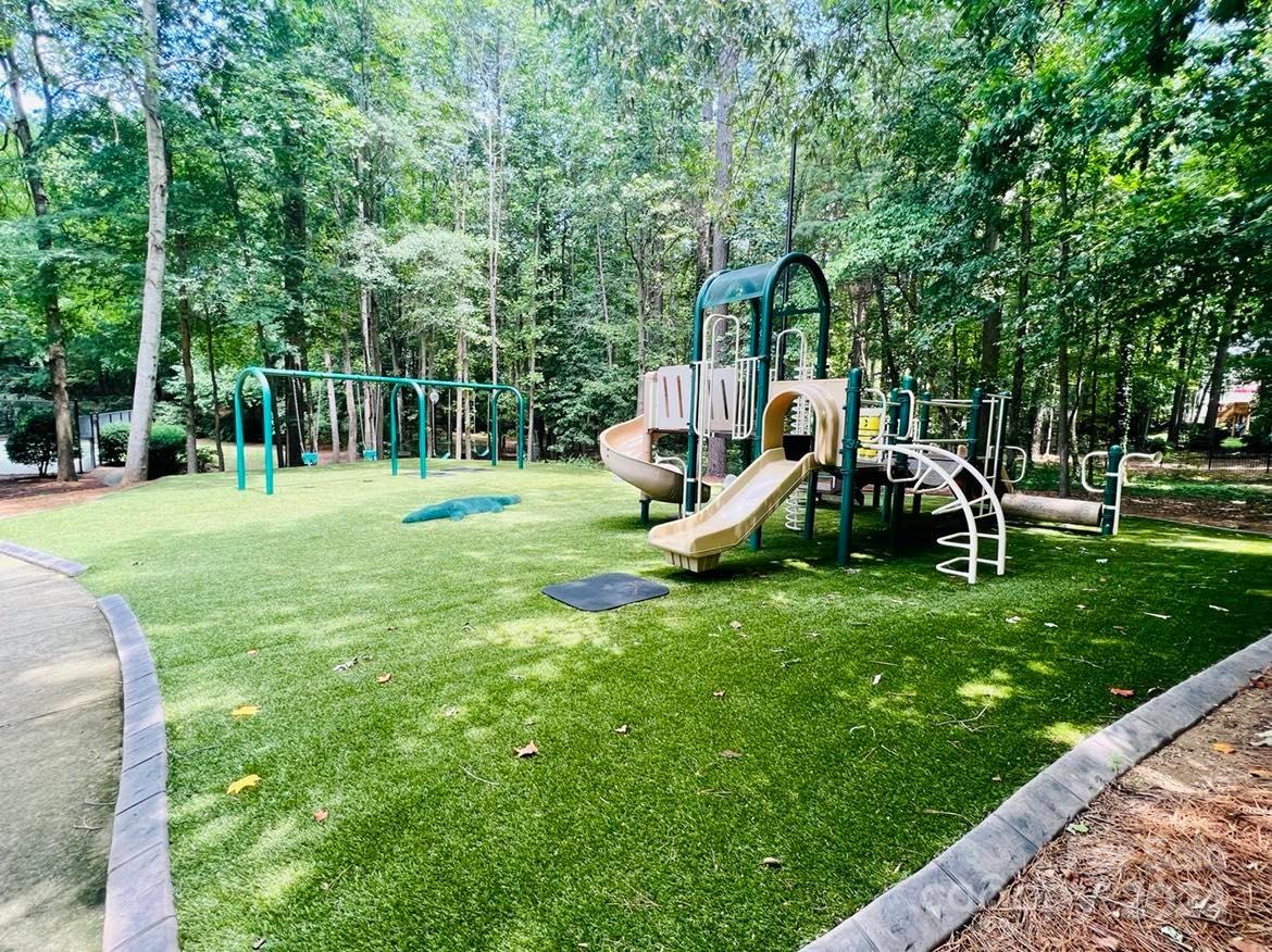 Overlook - Residential