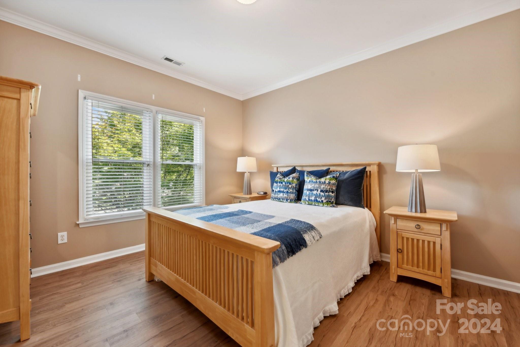 Overlook - Residential