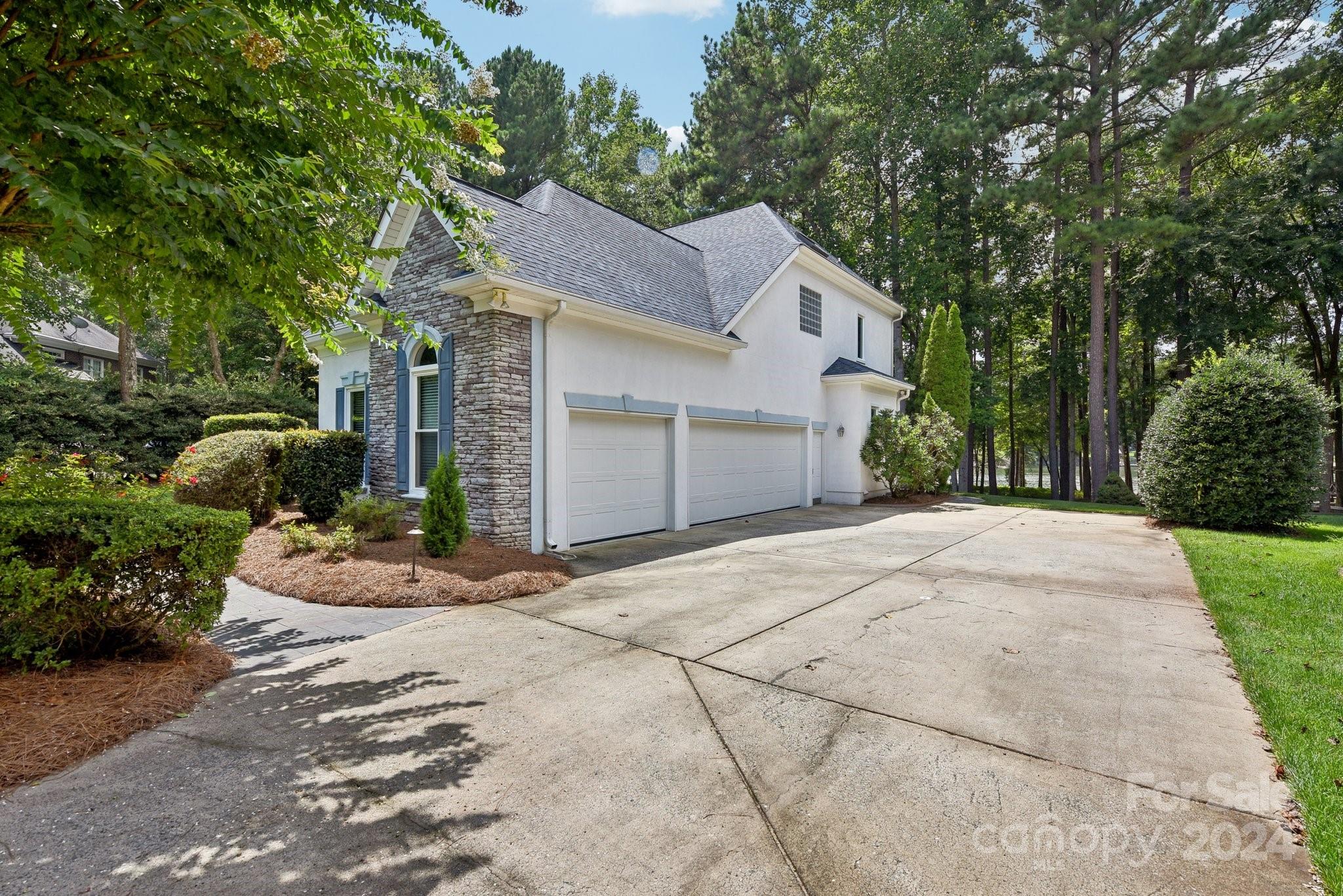 Overlook - Residential