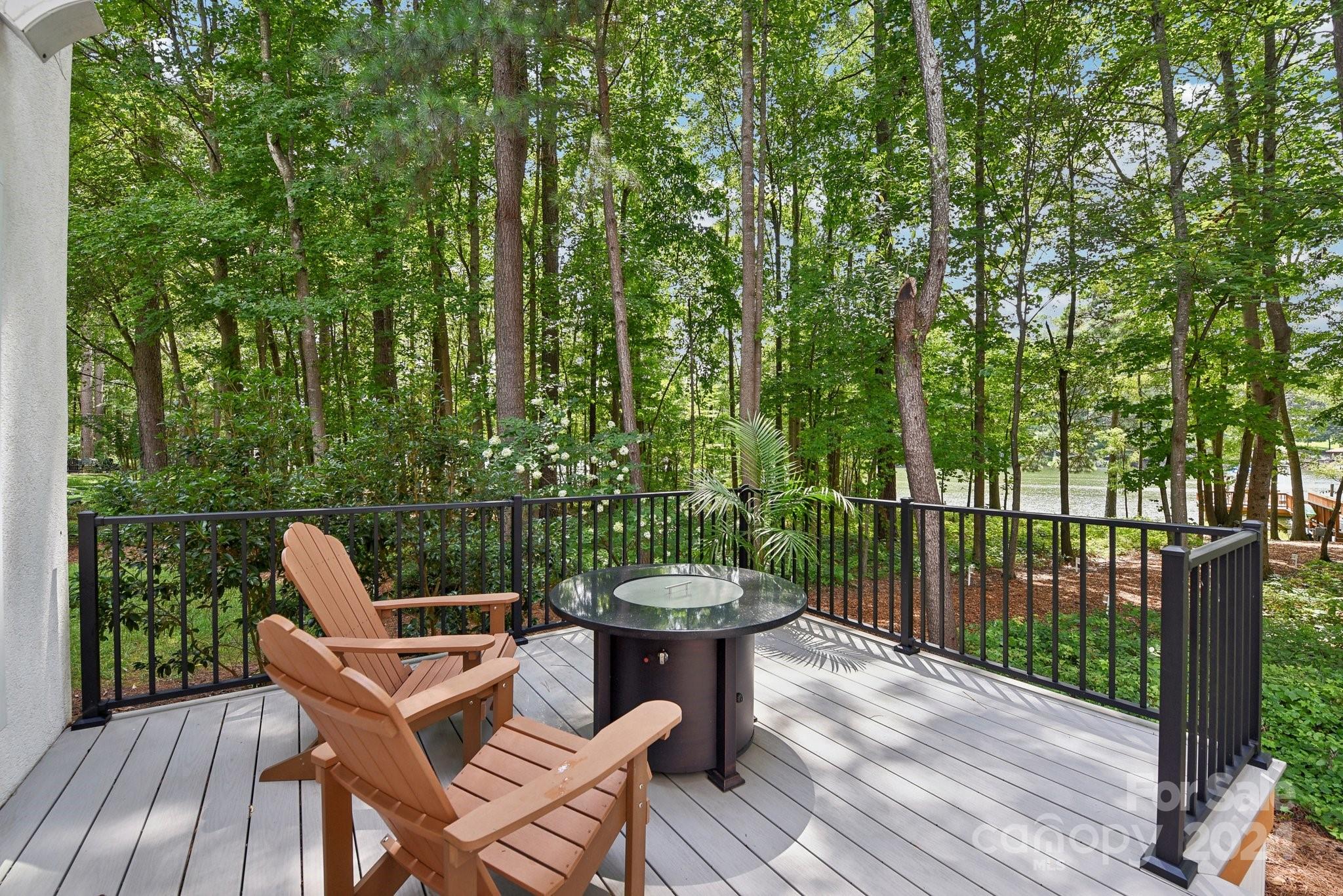 Overlook - Residential