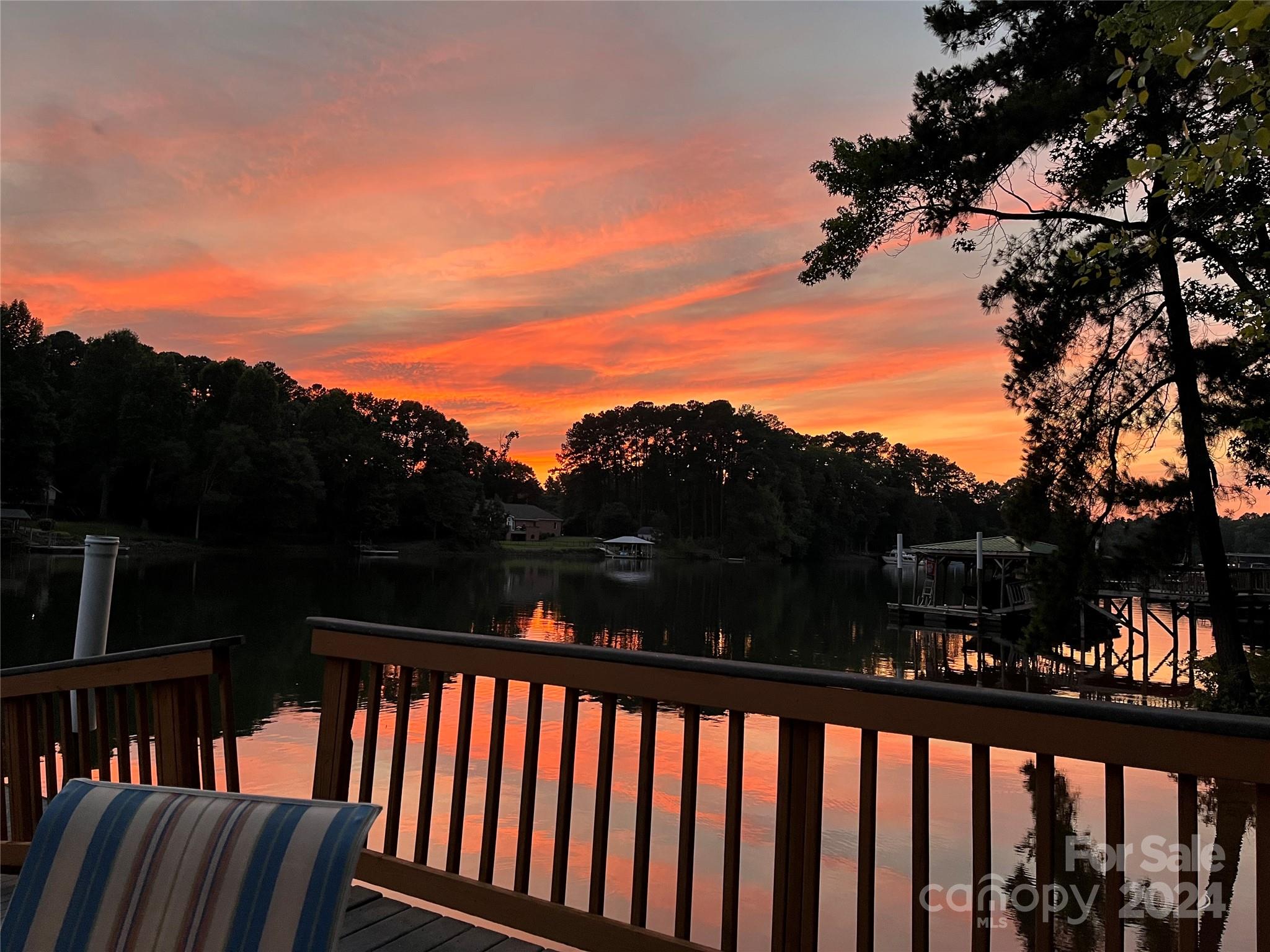 Overlook - Residential