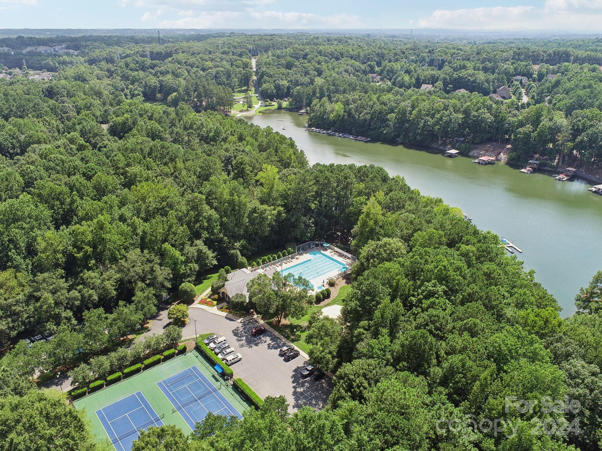 Overlook - Residential