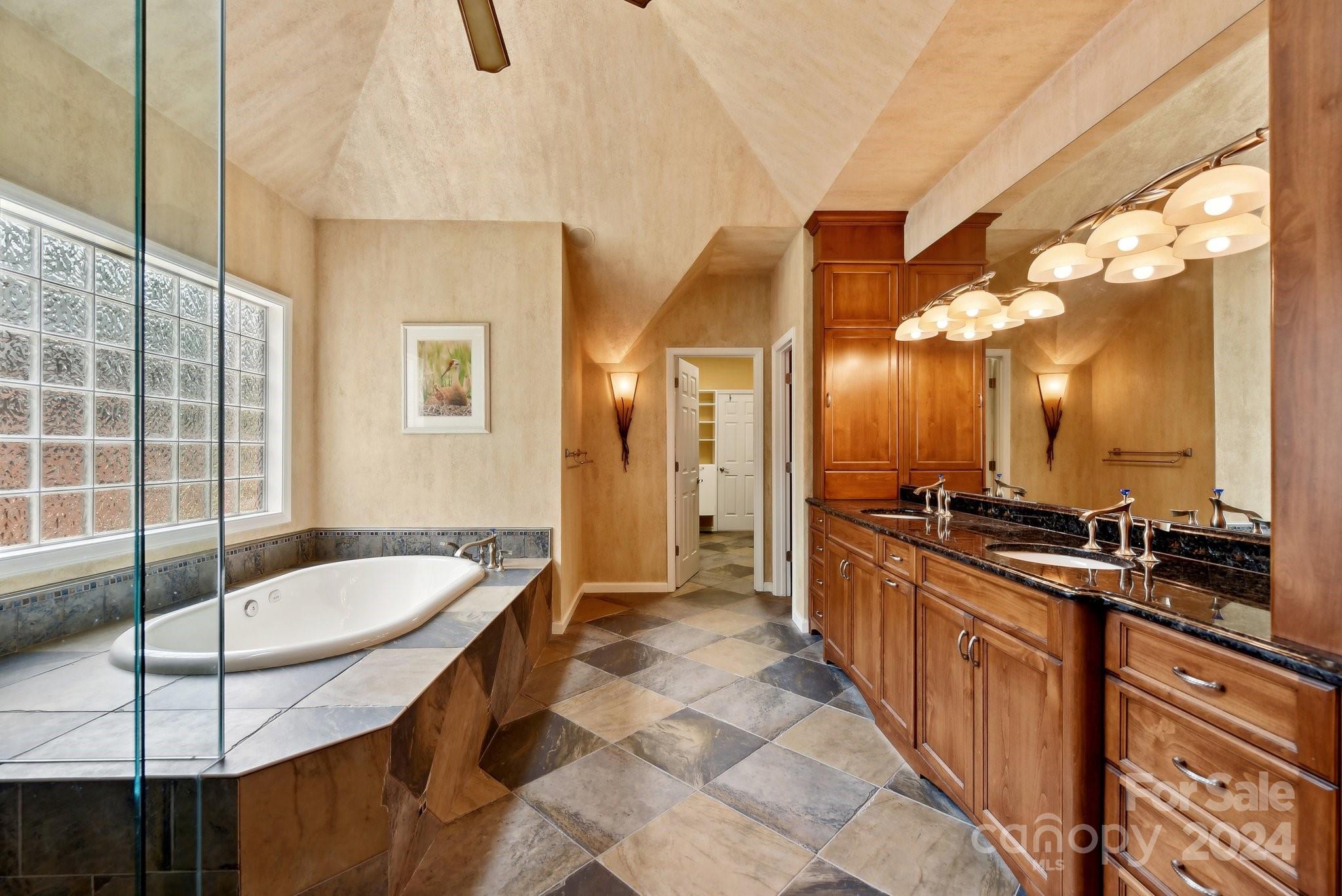 Overlook - Residential