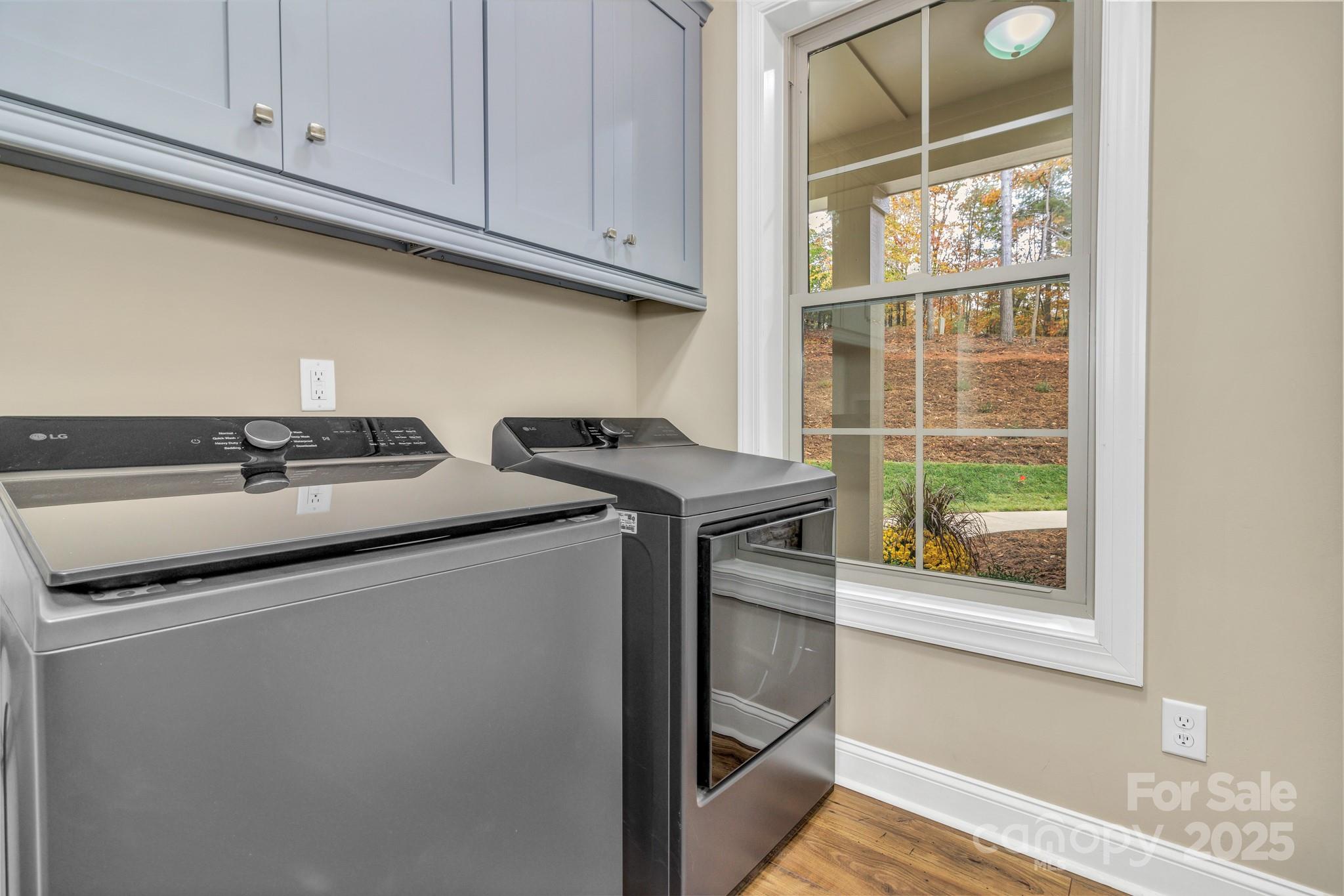 Settlers Cove - Residential