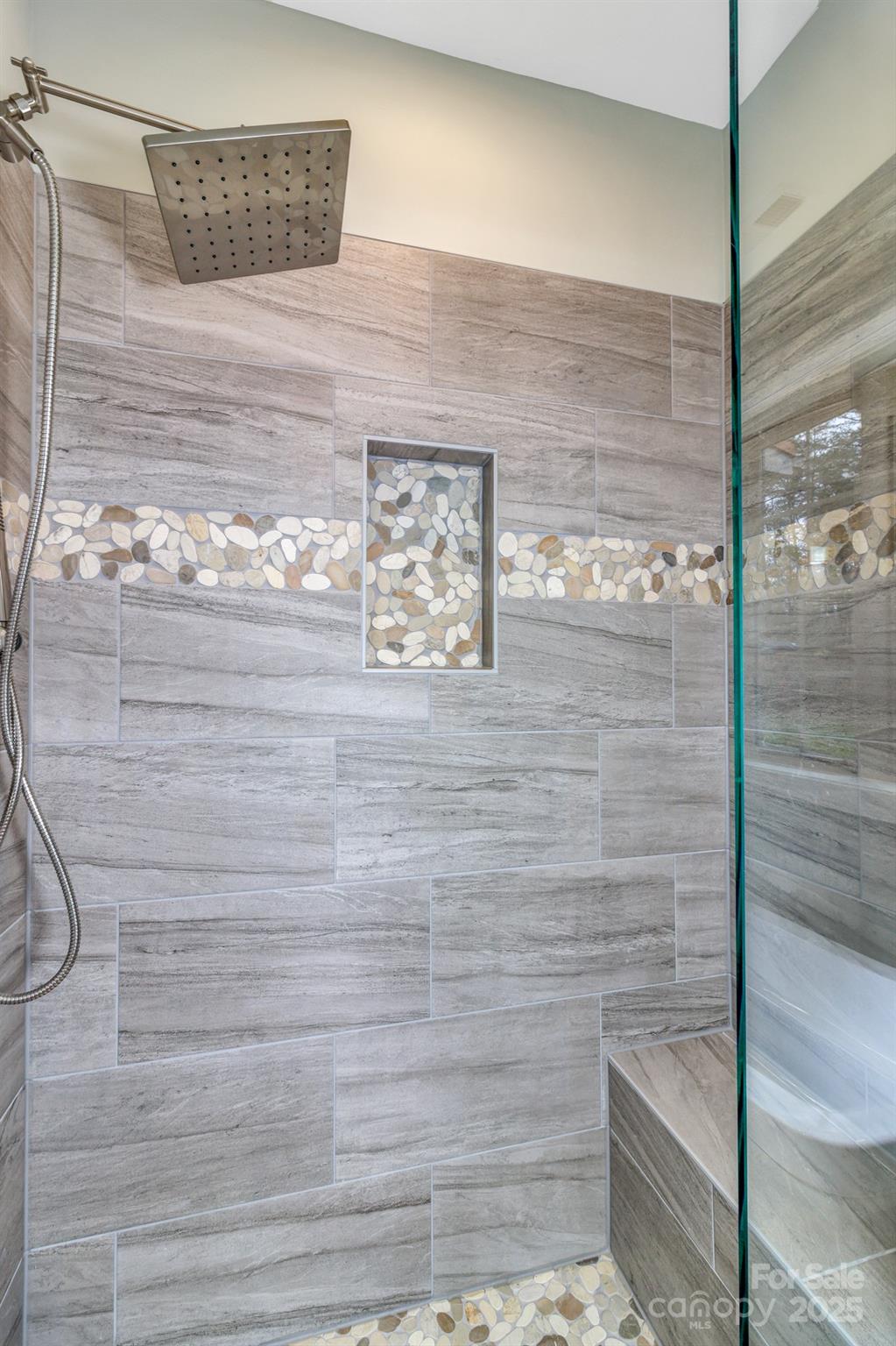 Settlers Cove - Residential