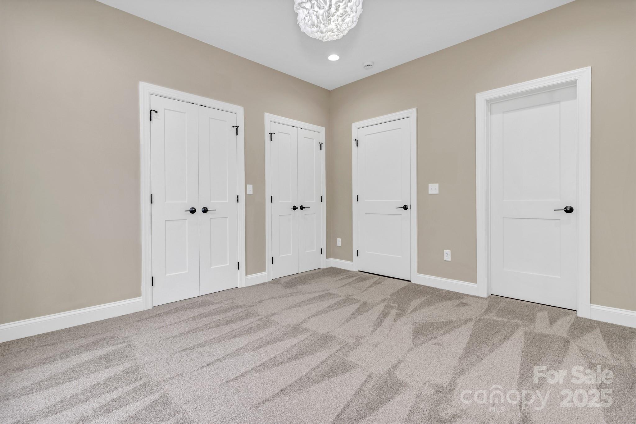 Settlers Cove - Residential