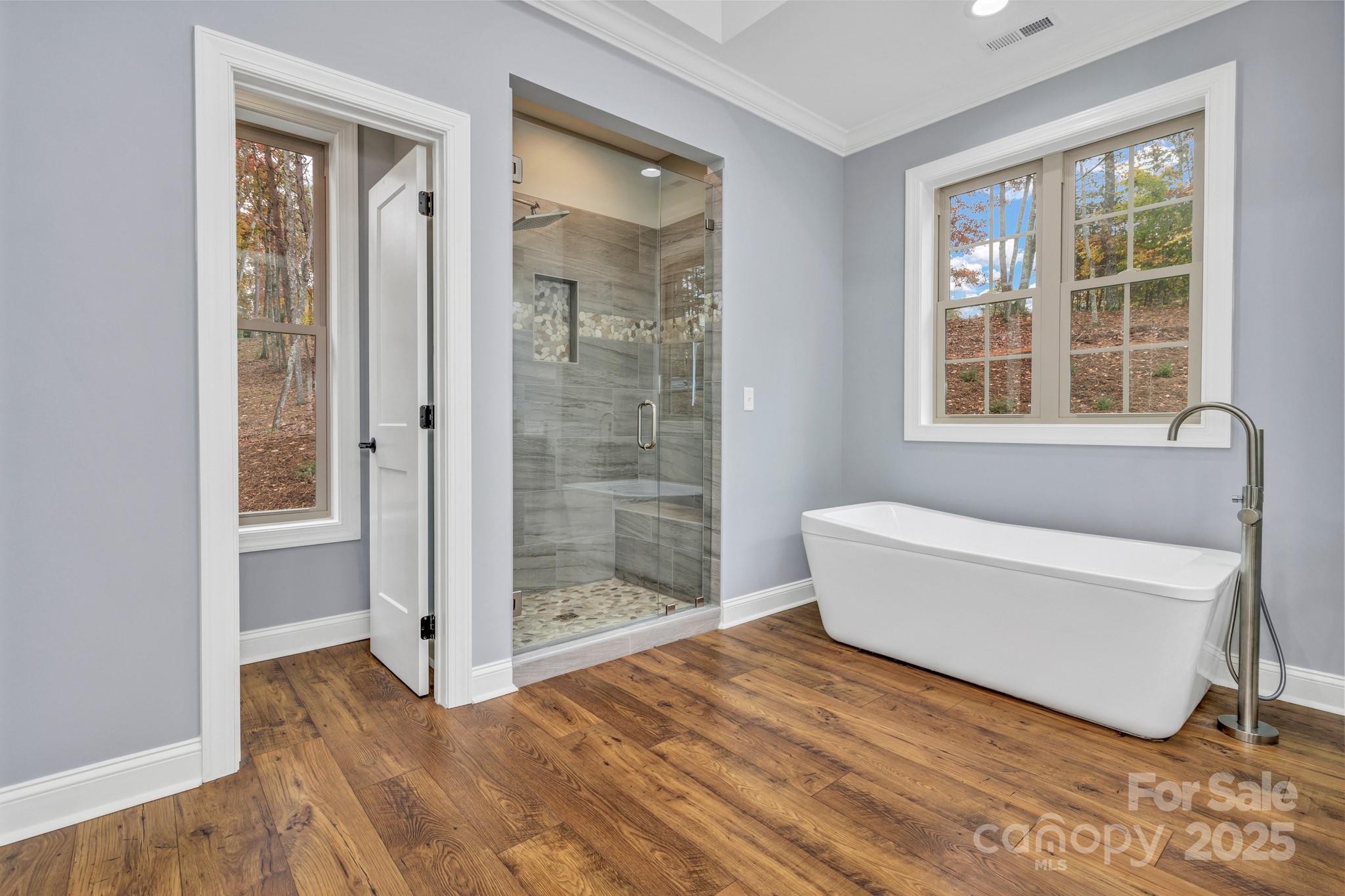 Settlers Cove - Residential