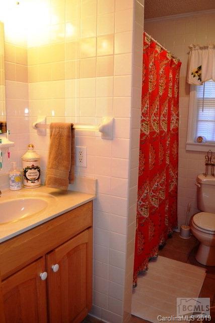 Gingercake Acres - Residential