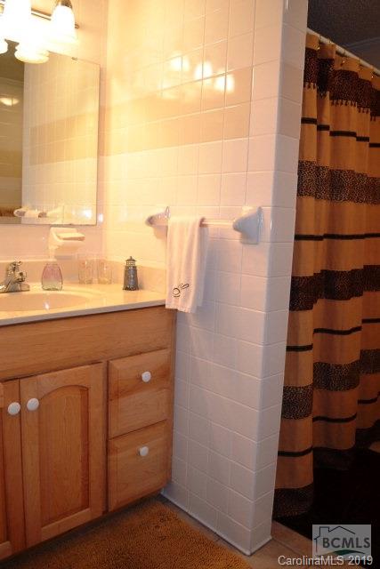 Gingercake Acres - Residential