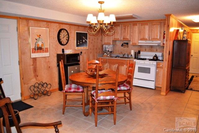 Gingercake Acres - Residential