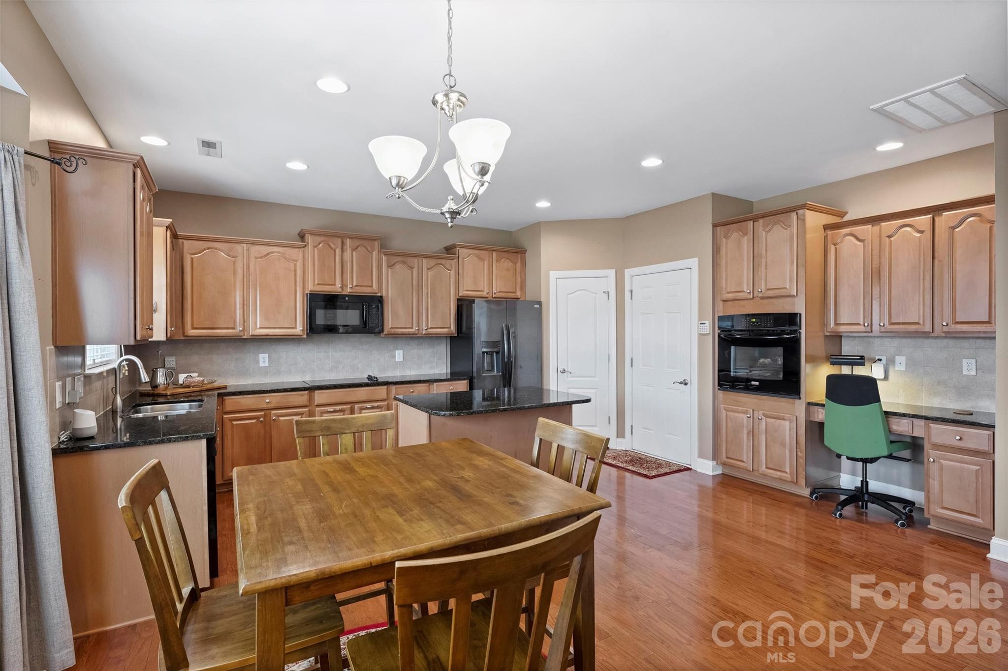 Pelhem Pointe - Residential