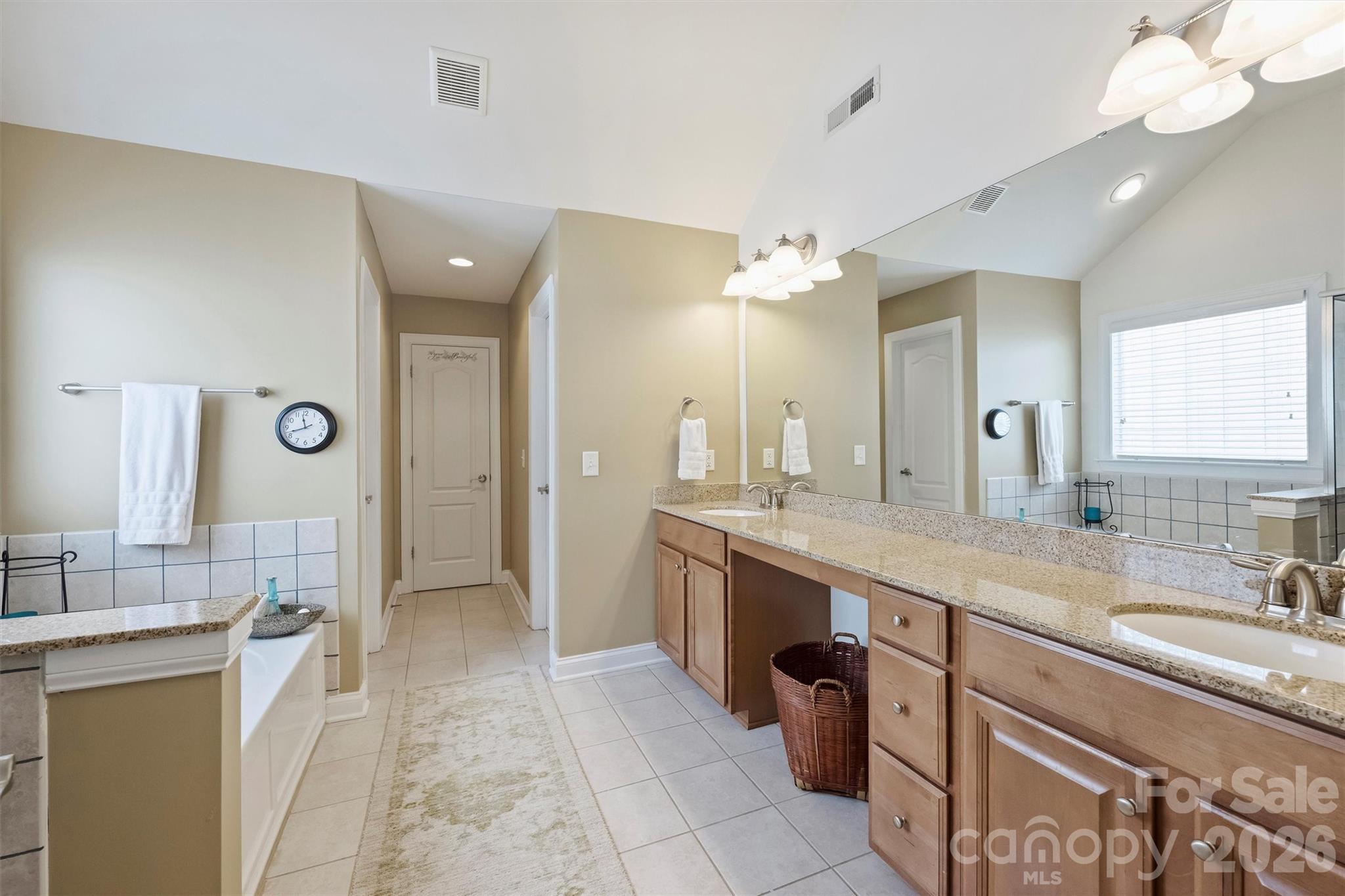 Pelhem Pointe - Residential