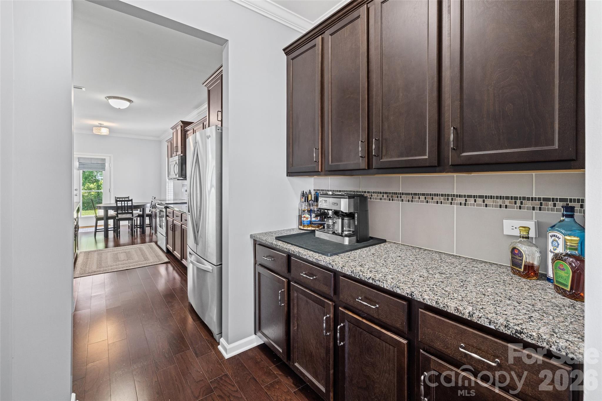 Newport Lakes - Residential