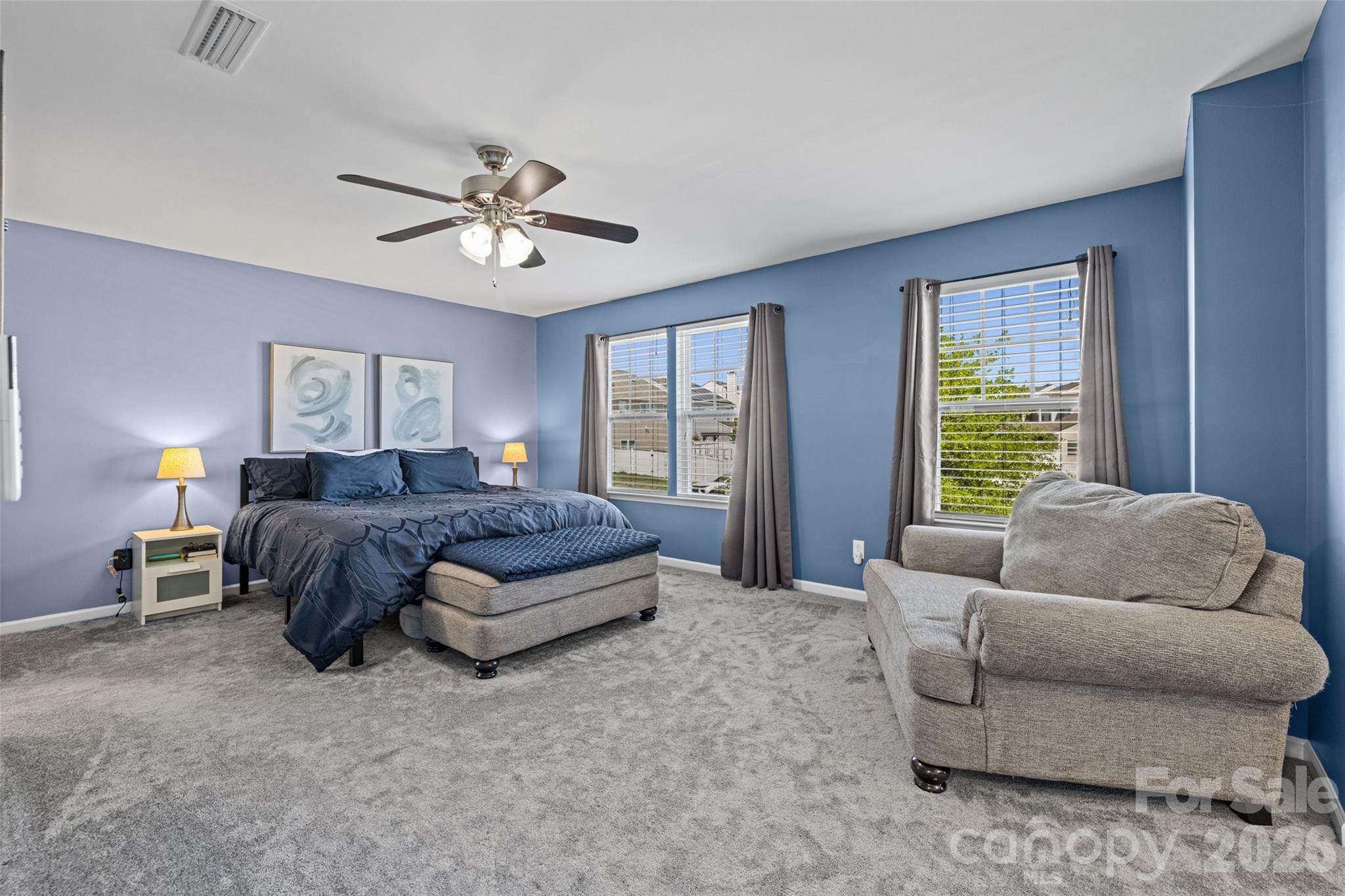 Newport Lakes - Residential