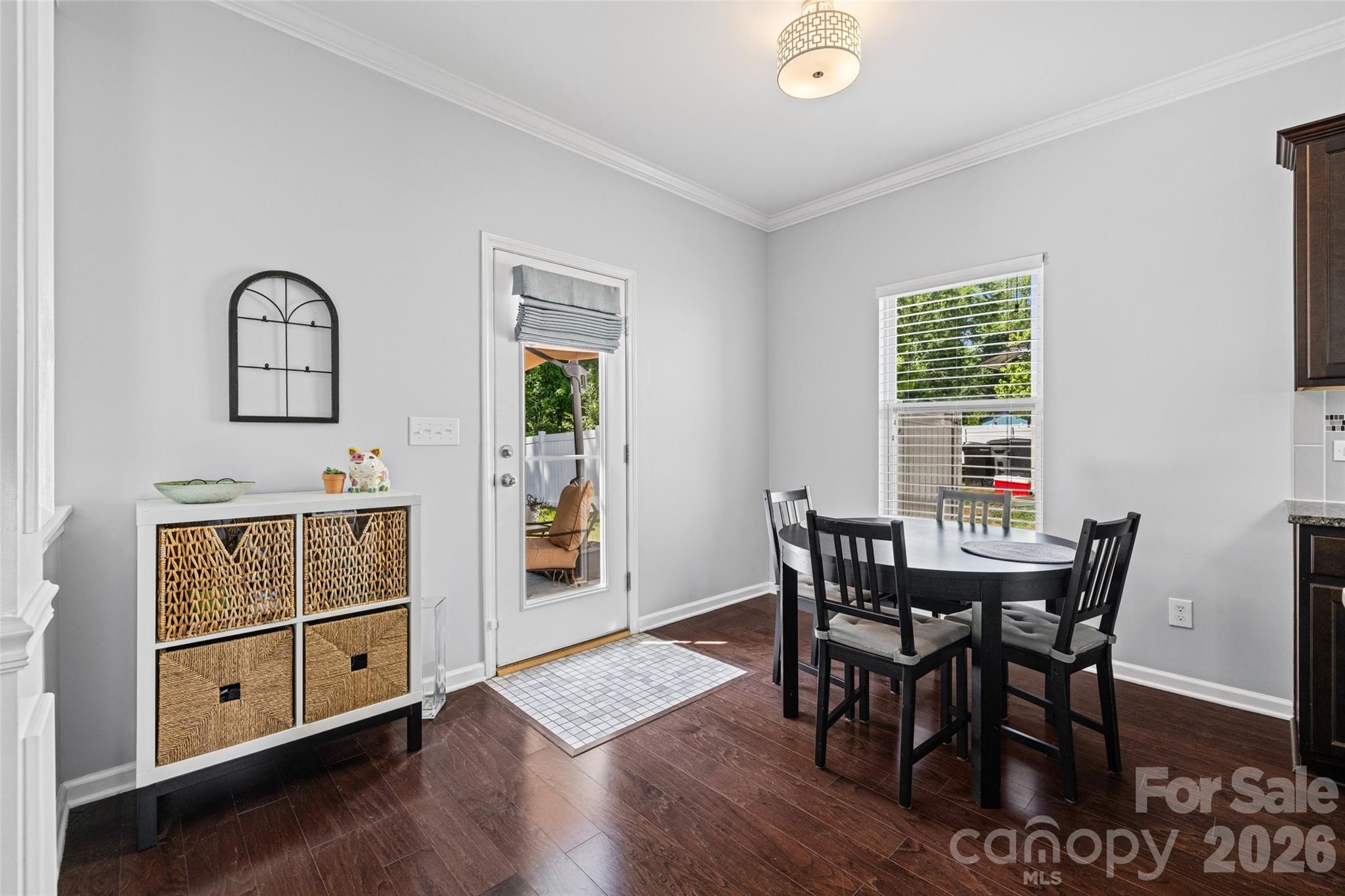 Newport Lakes - Residential