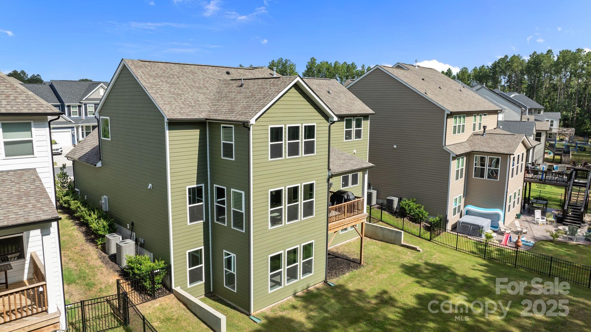 Paddlers Cove - Residential