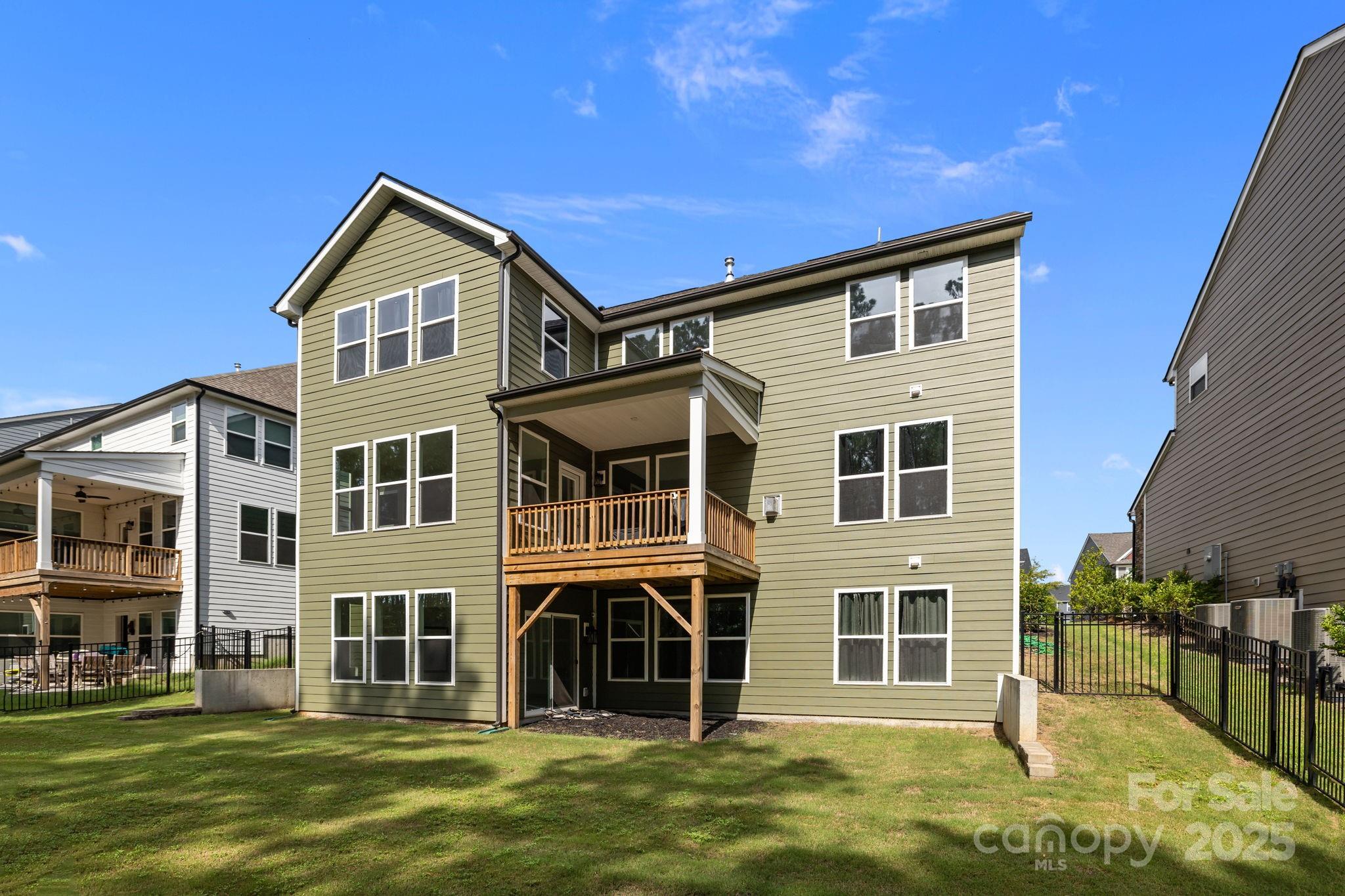 Paddlers Cove - Residential