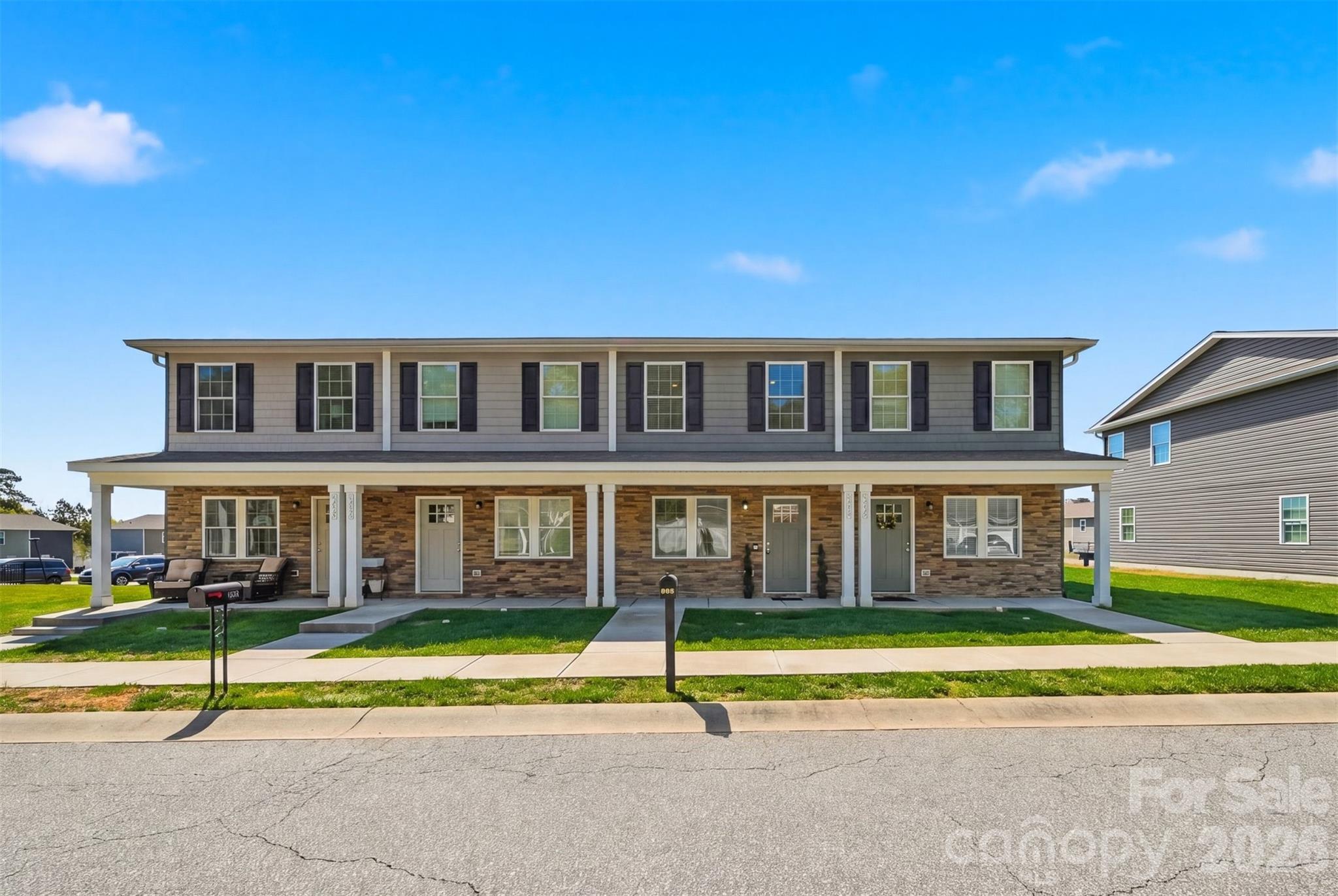 3953 Newhall Drive NW