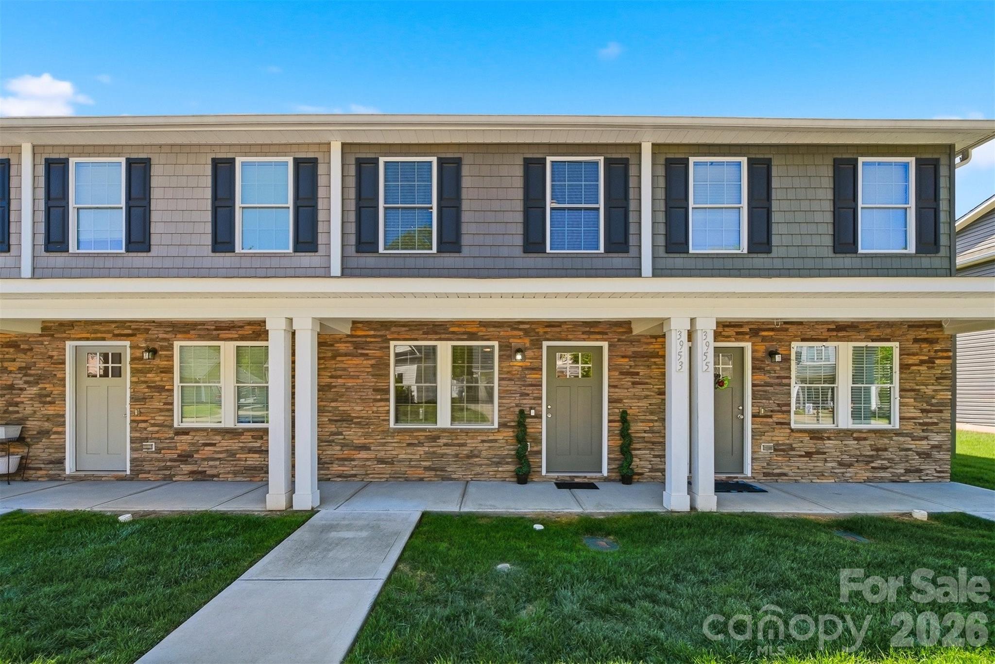 3953 Newhall Drive NW