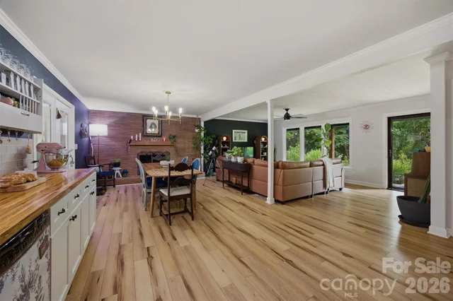 360 Johnson Caldwell Road, photo 4 of 48