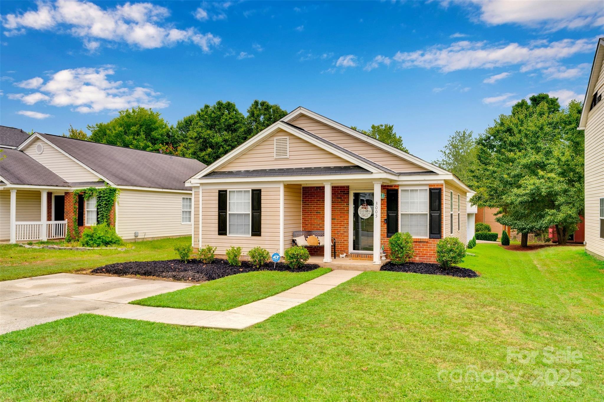 3005 Champion Lane SW