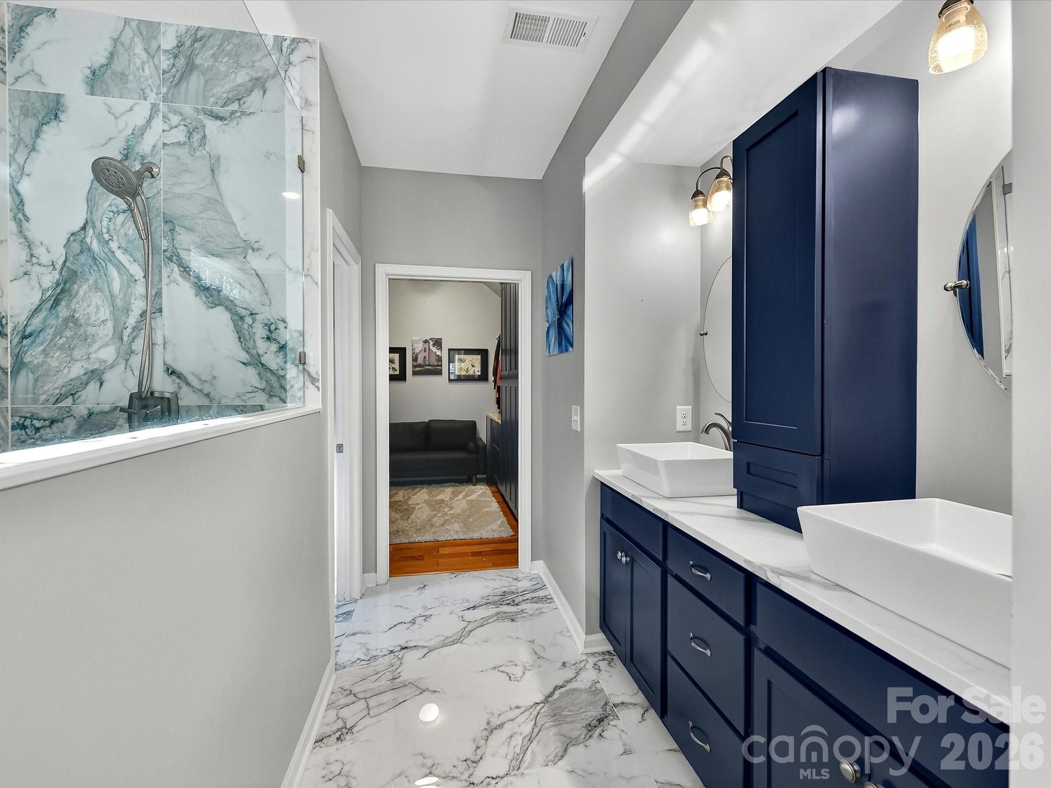 Tree Tops - Residential