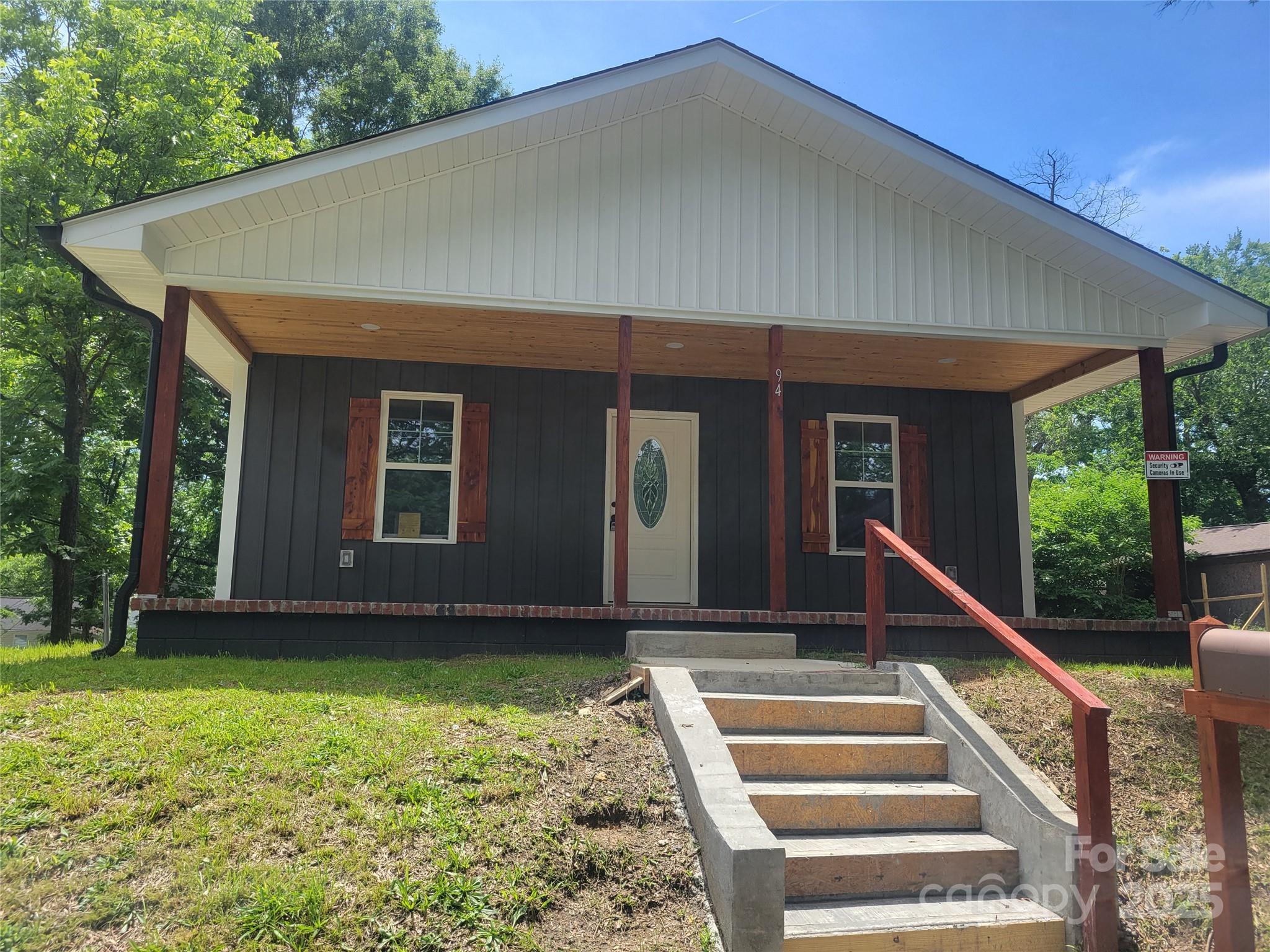 94 James Street SW