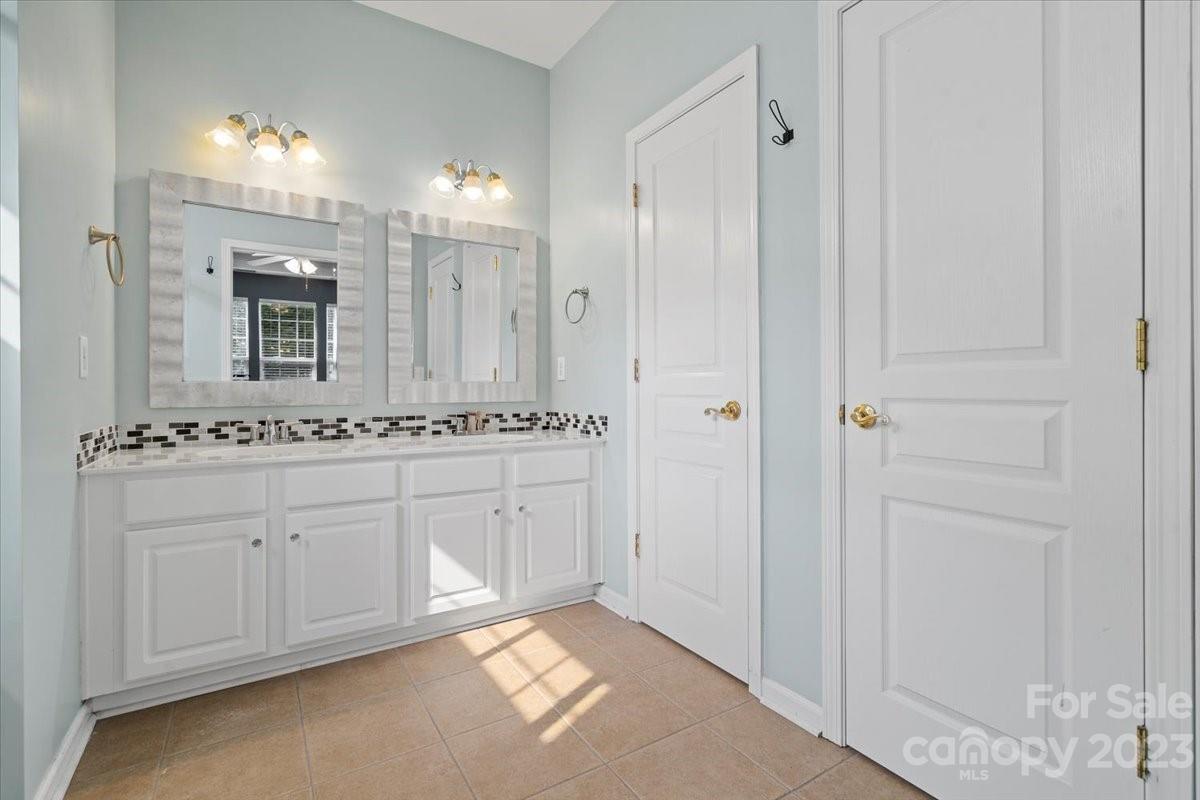 Highland Creek - Residential