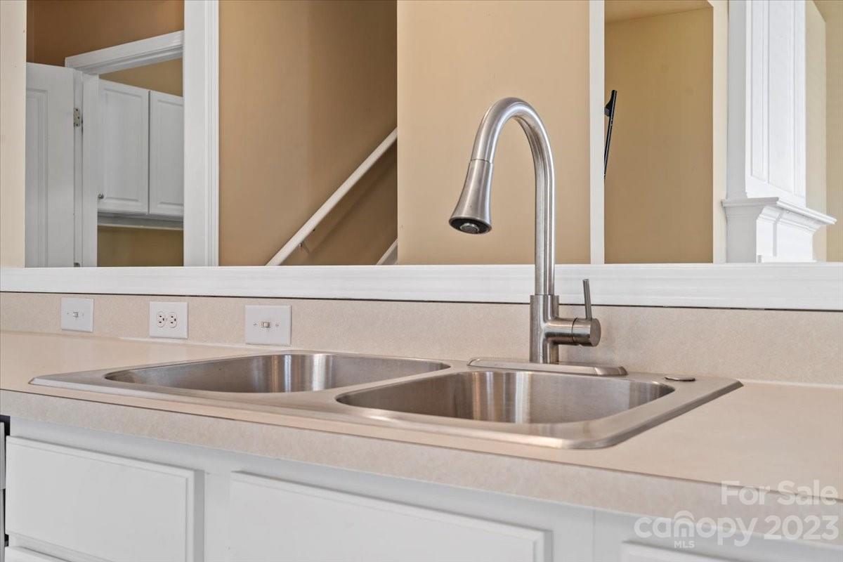 Highland Creek - Residential