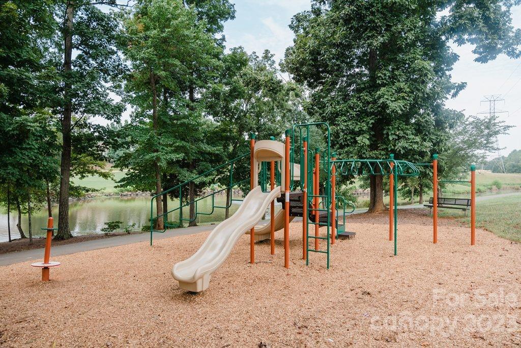 Highland Creek - Residential