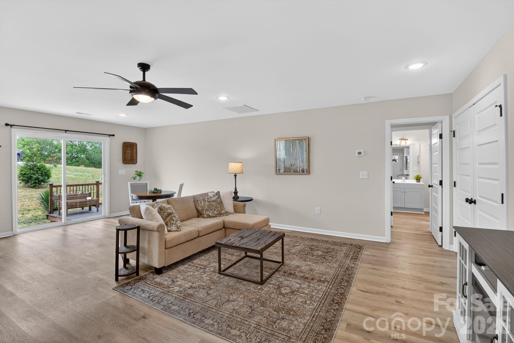 6109 Bunn Simpson Road