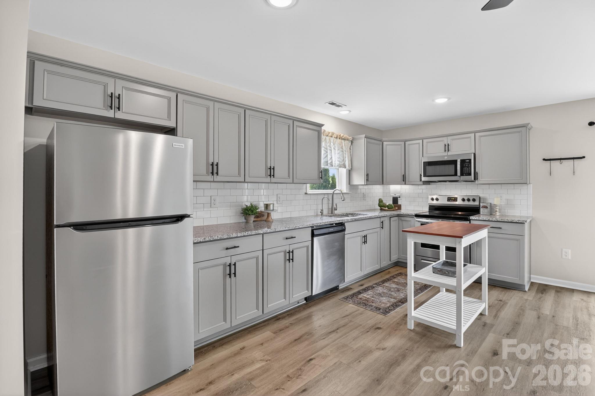 6109 Bunn Simpson Road