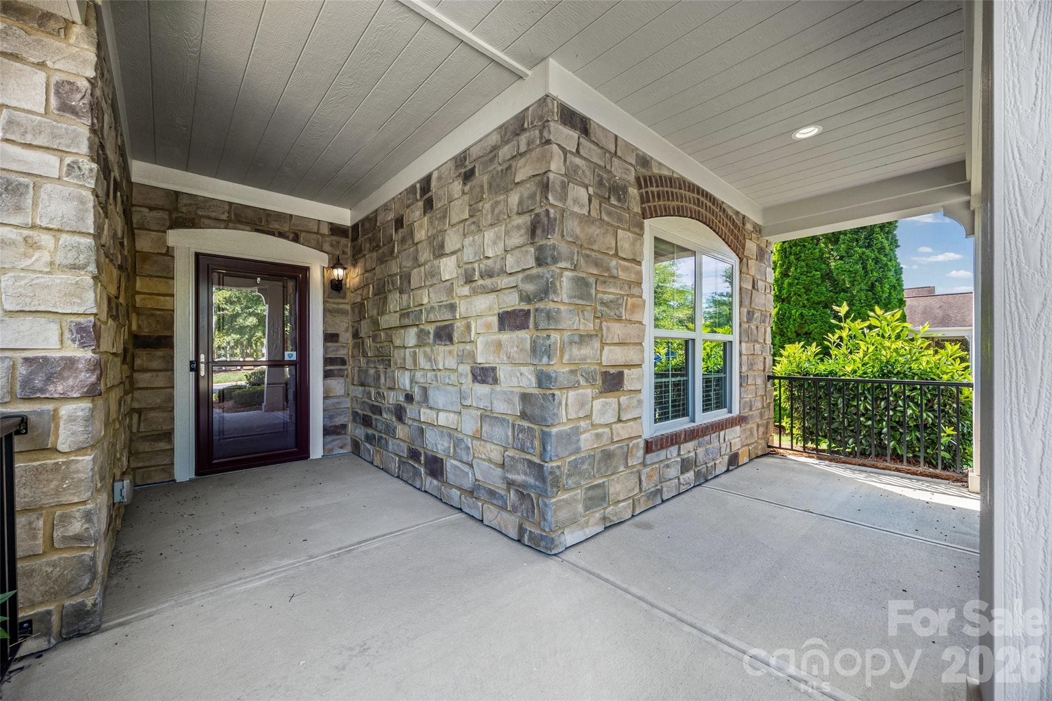 1140 Avalon Place