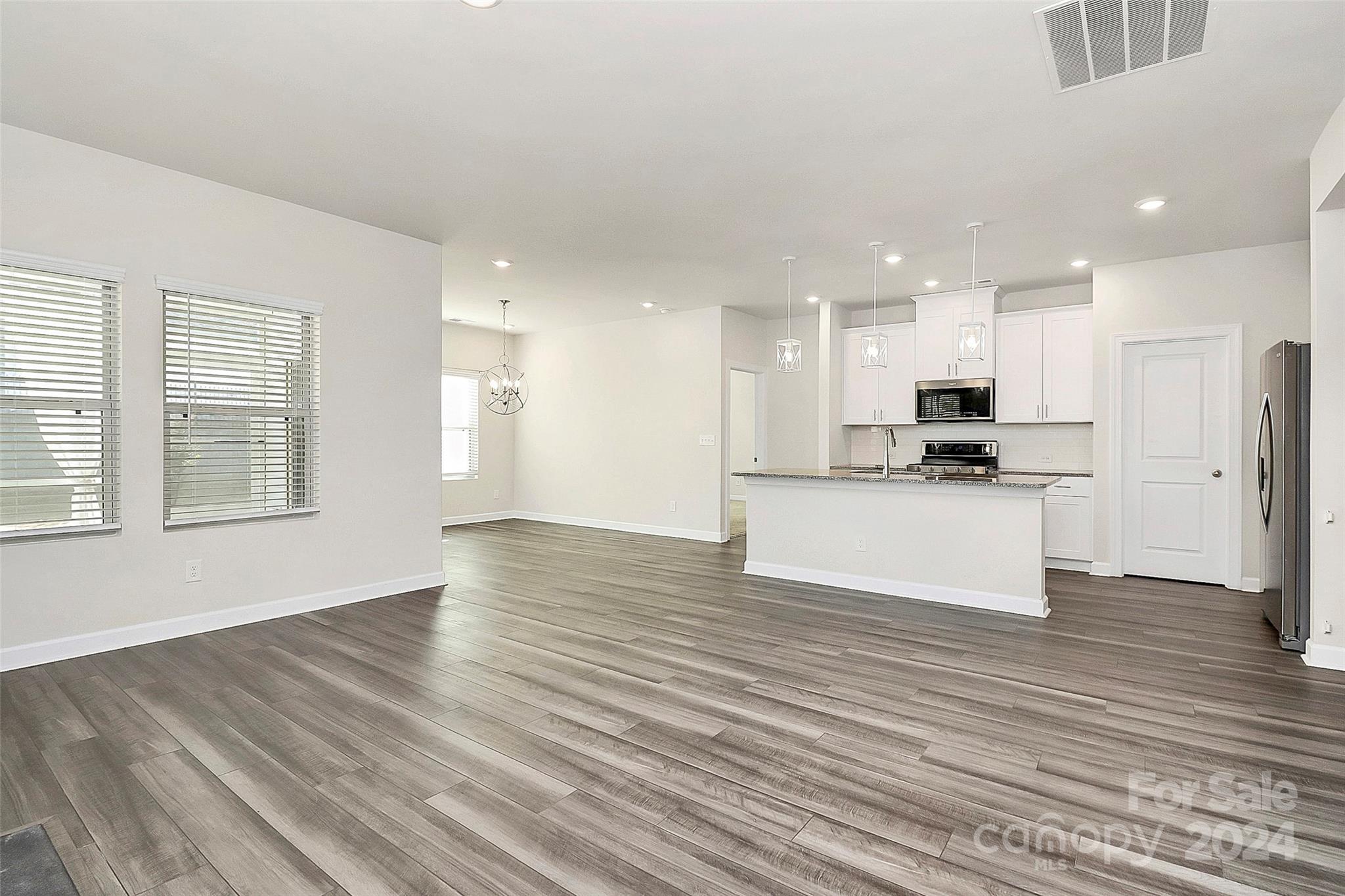 Larkhaven Hills - Residential
