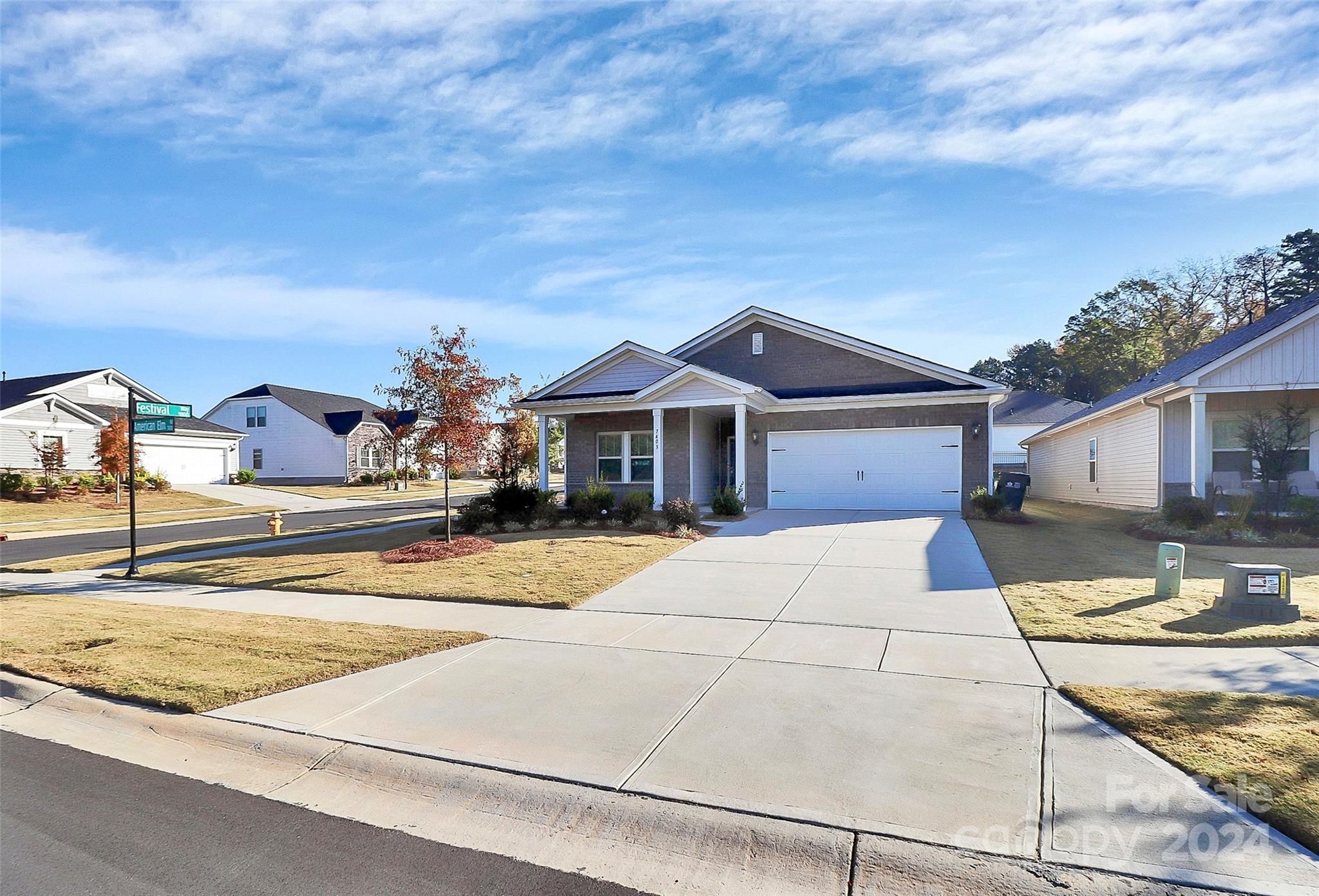 Larkhaven Hills - Residential