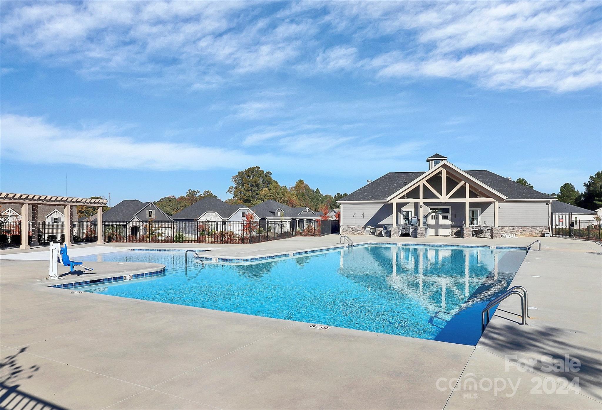 Larkhaven Hills - Residential