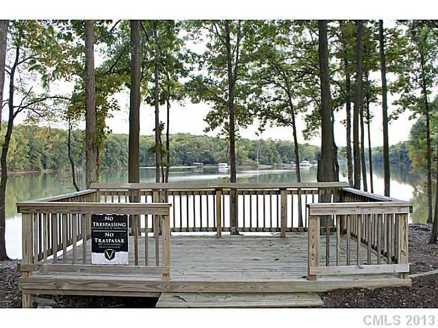The Vineyards on Lake Wylie - Residential