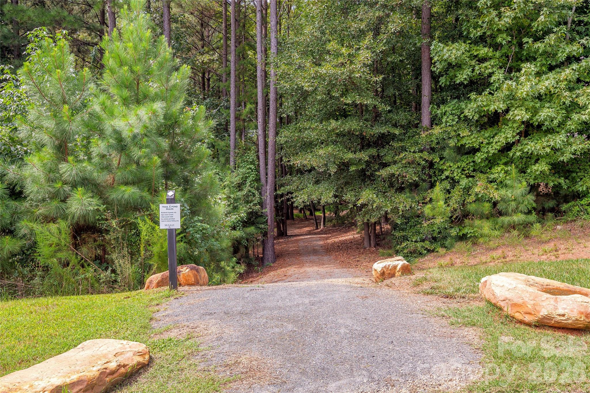 McLean - South Shore - Land